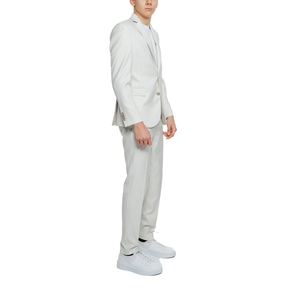 Pant Suit by Mulish for men in stretch viscose polyester beige showcases a sartorial silhouette, artfully detailed with a sophisticated and a sartorial slim for a refined, high-fashion aesthetic.