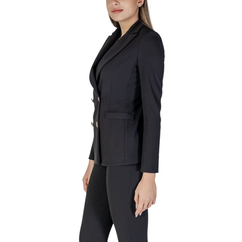 Blazer by Rinascimento for women in stretch polyester black & patterned features an sartorial silhouette, showcasing a sophisticated and sartorial for a truly sartorial finish.