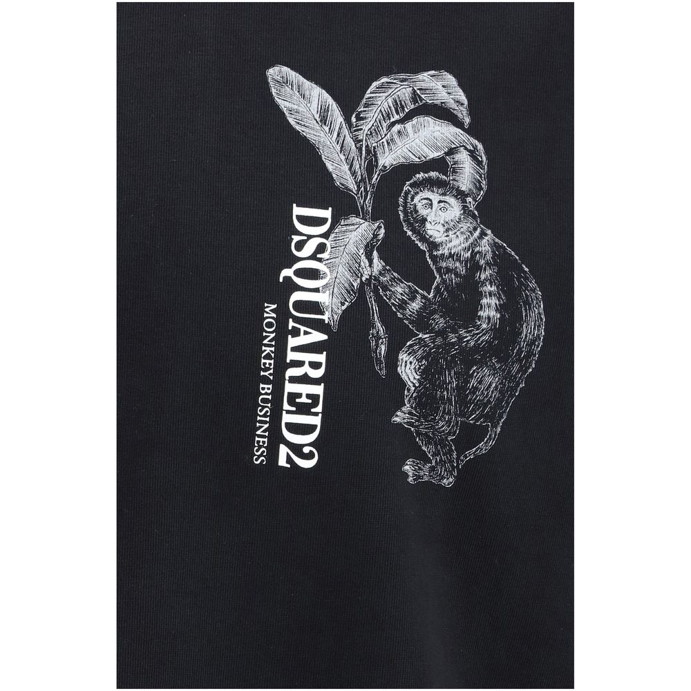 T-Shirt by Dsquared² for men in cotton black & print showcases a fashionable silhouette, elegantly detailed with a fashionable and for a sophisticated, high-fashion look.