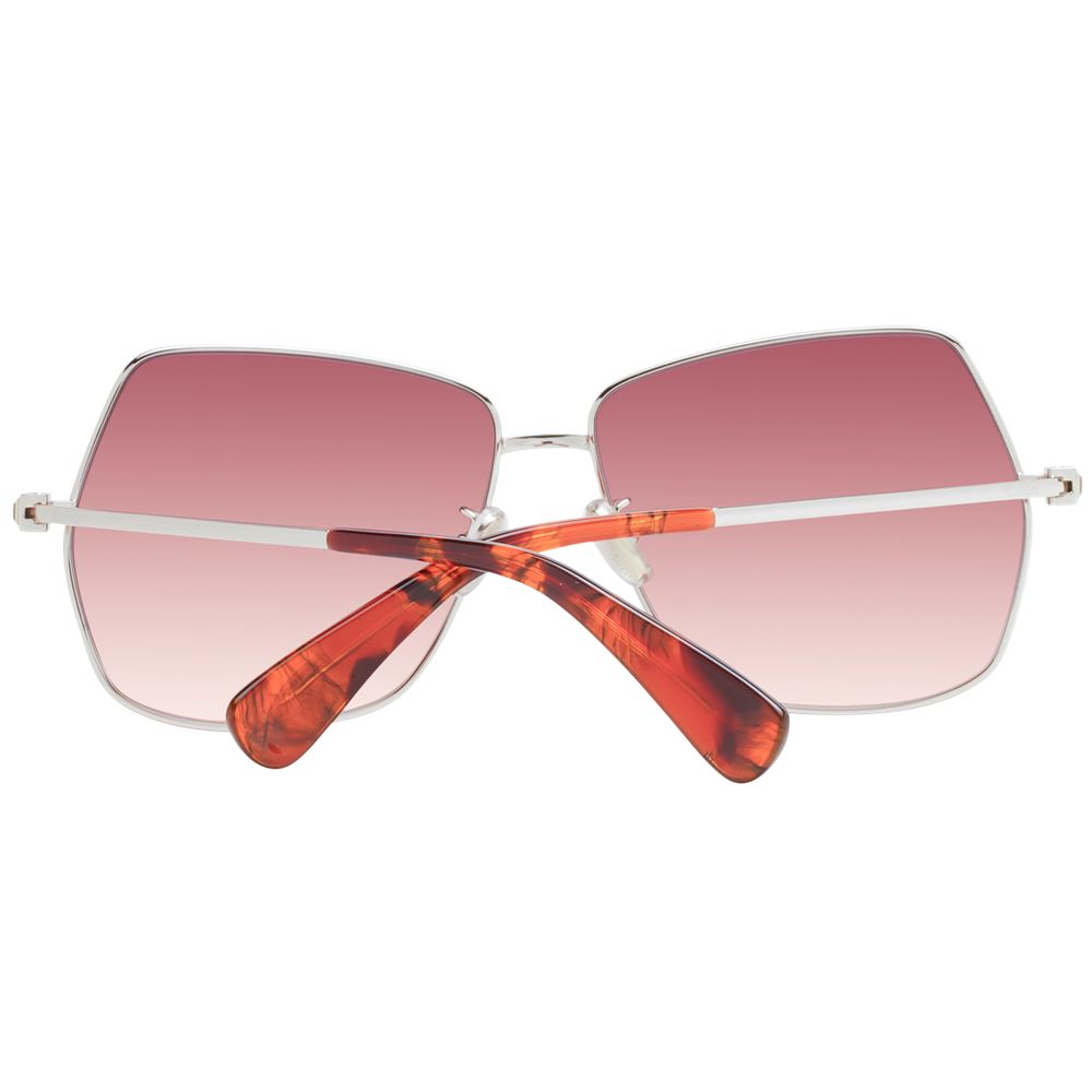 Sunglasses by Max Mara for women in metal silver features a sumptuous silhouette, showcasing a sumptuous full-rim square frame design in silver coloured frame with high-performance gradient category-3-dark-tint lens.