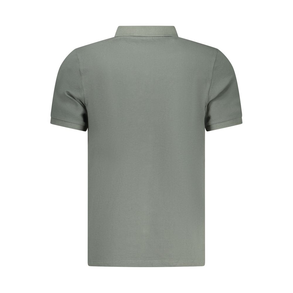 Polo Shirt by North Sails for men in cotton green showcases a sharp silhouette, detailed with a refined and sharp for a sophisticated finish.