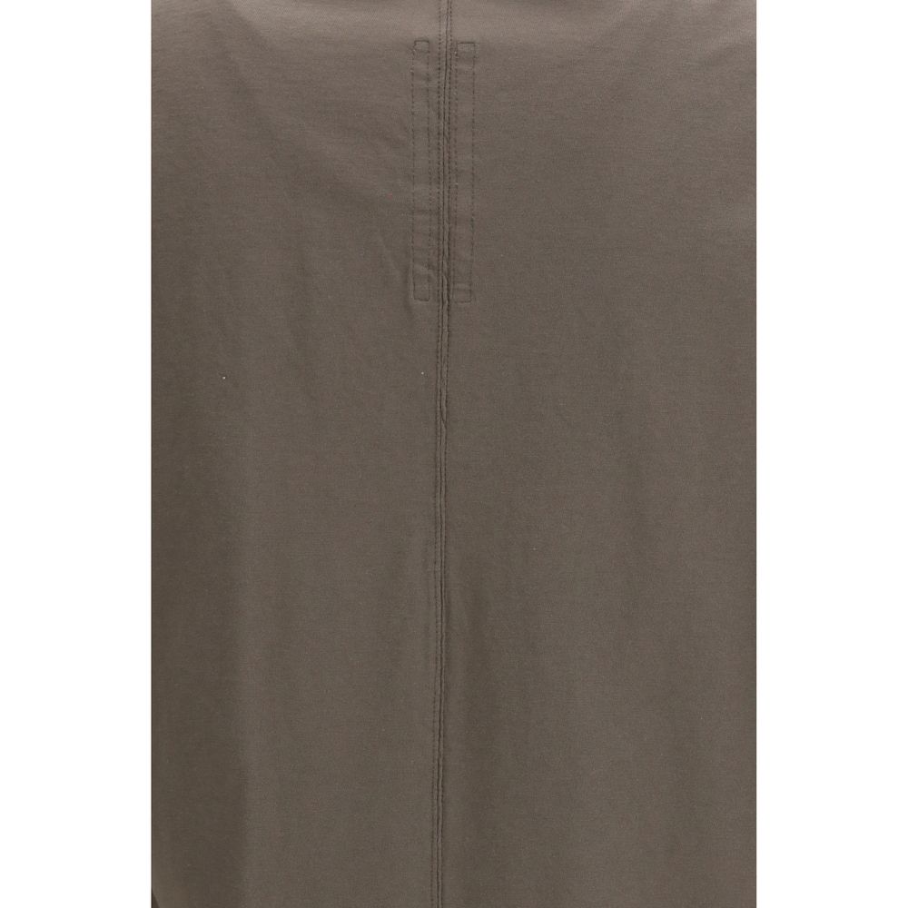 T-Shirt by Rick Owens for men in cotton brown showcases a fashionable silhouette, elegantly detailed with a fashionable and for a sophisticated, high-fashion look.