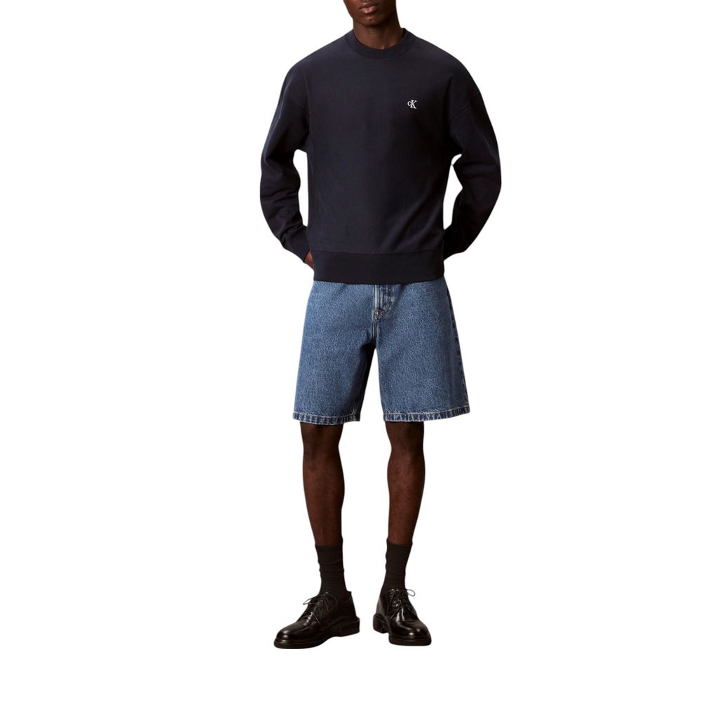 Activewear Sweatshirt by Calvin Klein Jeans for men in polyester cotton terrycloth blue presents a sporty silhouette, showcasing a sophisticated and detailed with premium for a sporty finish.
