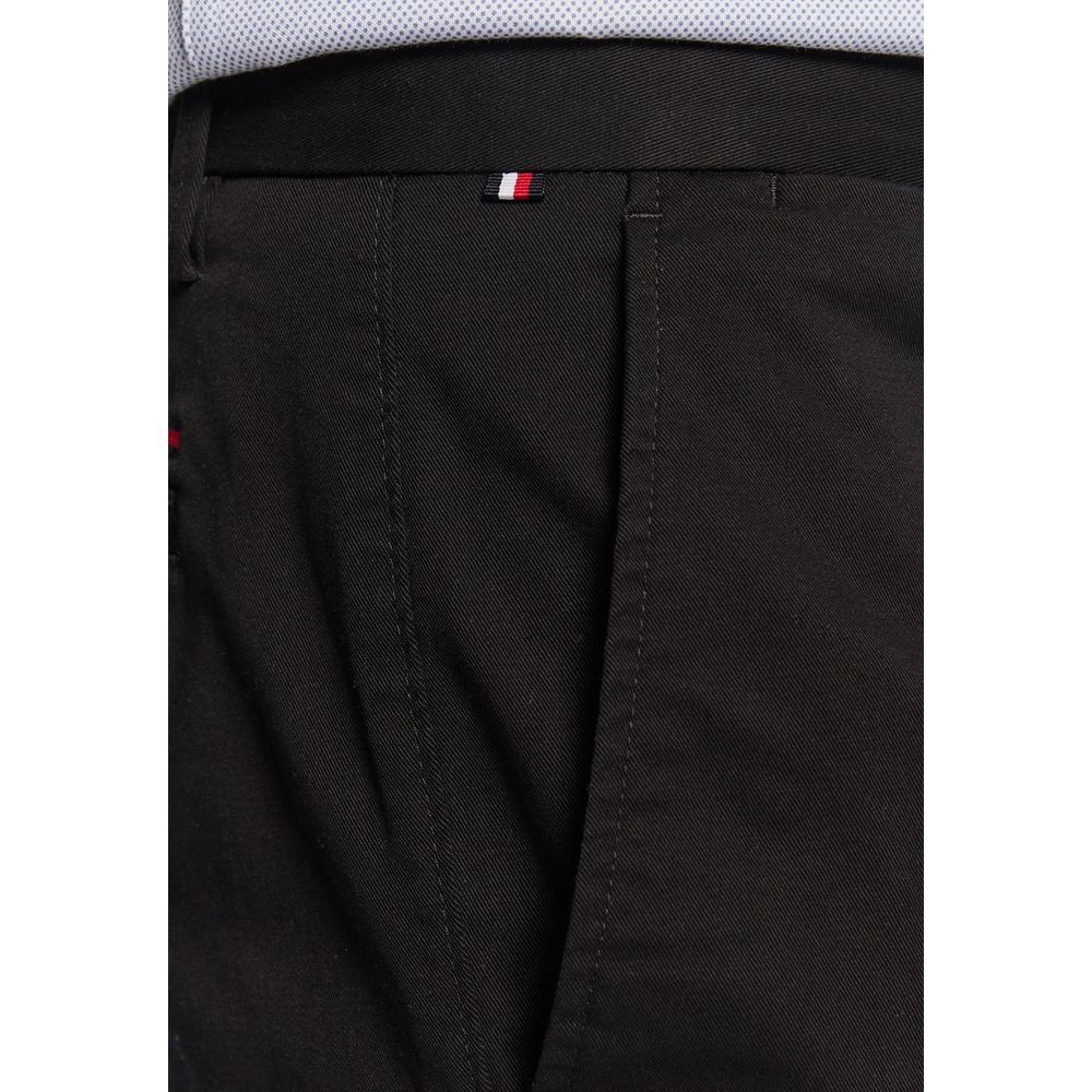 Trousers by Tommy Hilfiger for men in stretch cotton black features a artisanal silhouette, showcasing a sophisticated regular-fit with a long and for a artisanal finish.