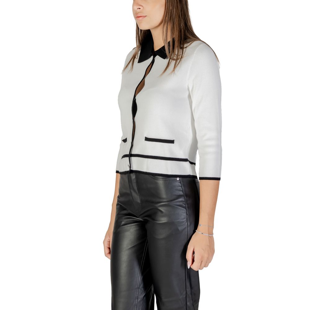 Sweatshirt by Morgan De Toi for women in polyamide viscose black & white showcases a slouchy chic silhouette, artfully detailed with a slouchy chic and for a slouchy chic finish.