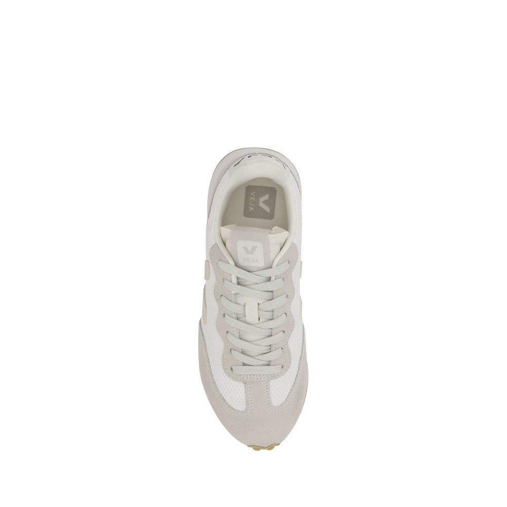 Athletic Sneakers by Veja for women in bos taurus calf leather white features an timeless silhouette from the Women's Athletic Bos Taurus Calf Leather Sneakers collection, showcasing a timeless athletic style for a timeless look.