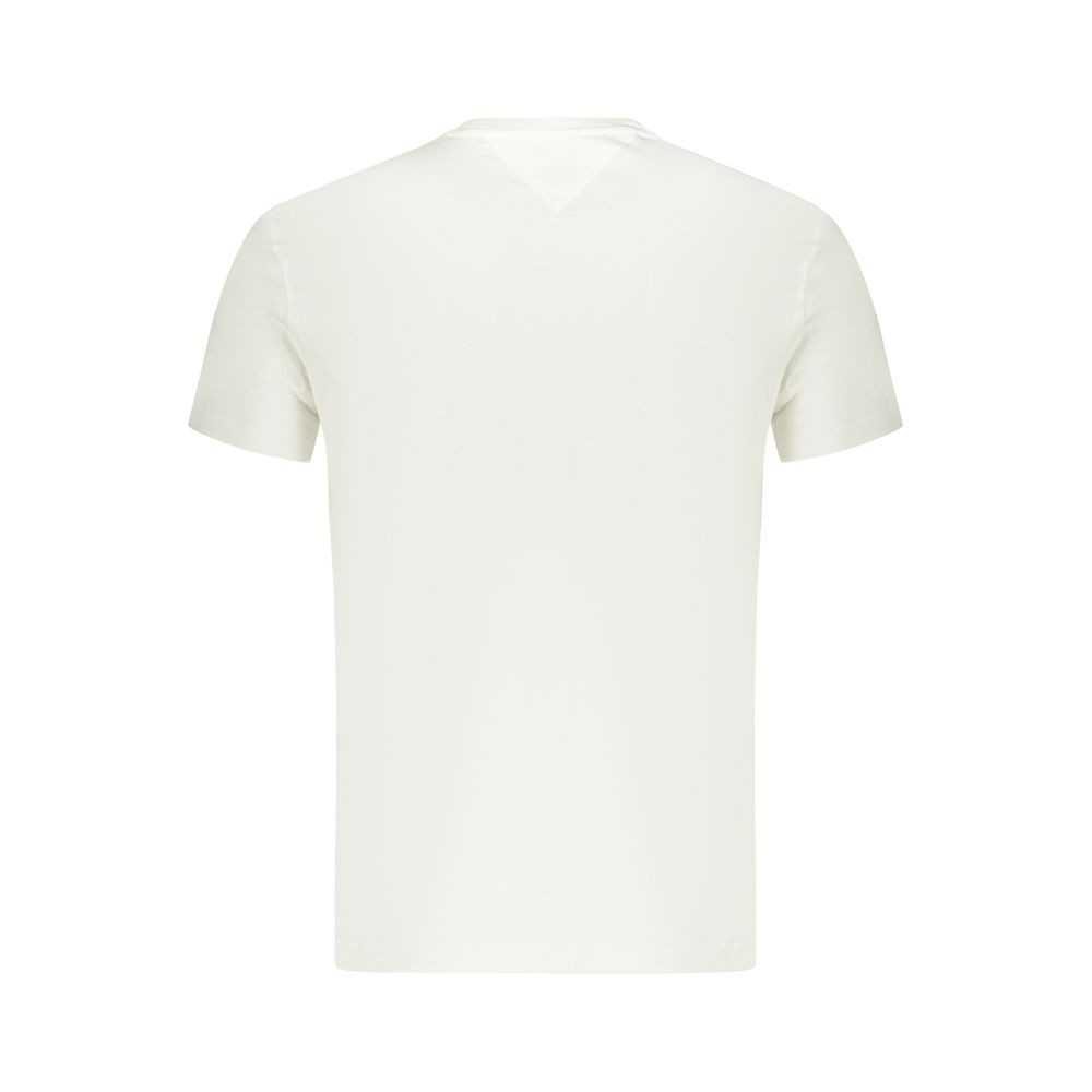 T-Shirt by Tommy Hilfiger for men in cotton white showcases a chic silhouette, artfully detailed with a chic crew neckline and for a chic finish.