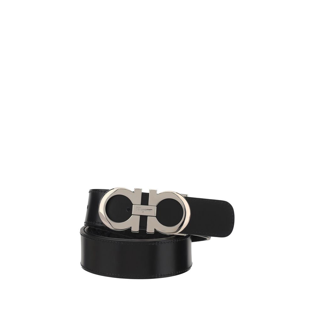 Belt by Ferragamo for men in bos taurus calf leather black features a artisanal-chic design, artfully capturing the essence of the Bos Taurus Calf Leather Belt with a artisanal-chic finish.