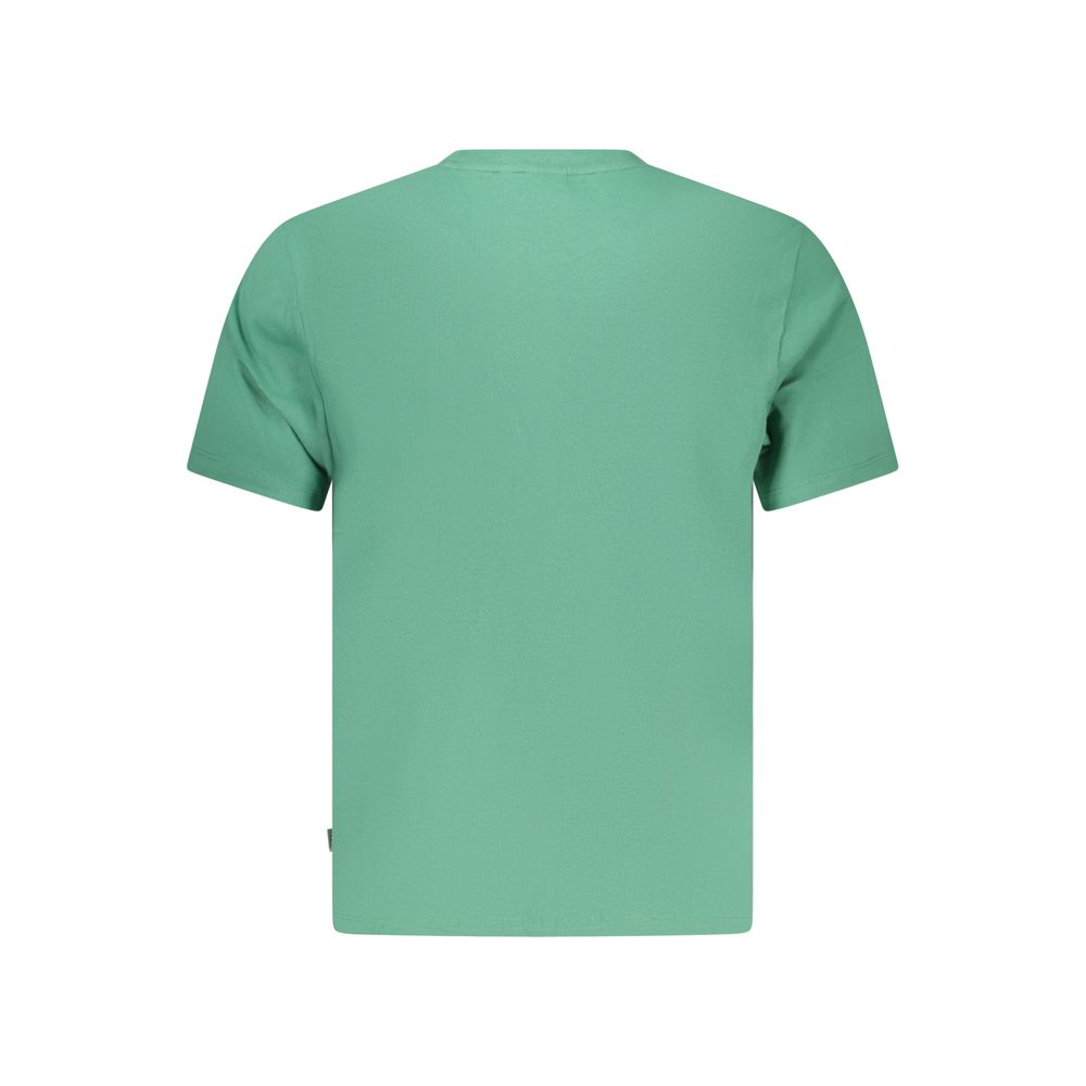 T-Shirt by Pepe Jeans for men in cotton green features an edgy silhouette, meticulously detailed with a sophisticated and for a truly edgy finish.
