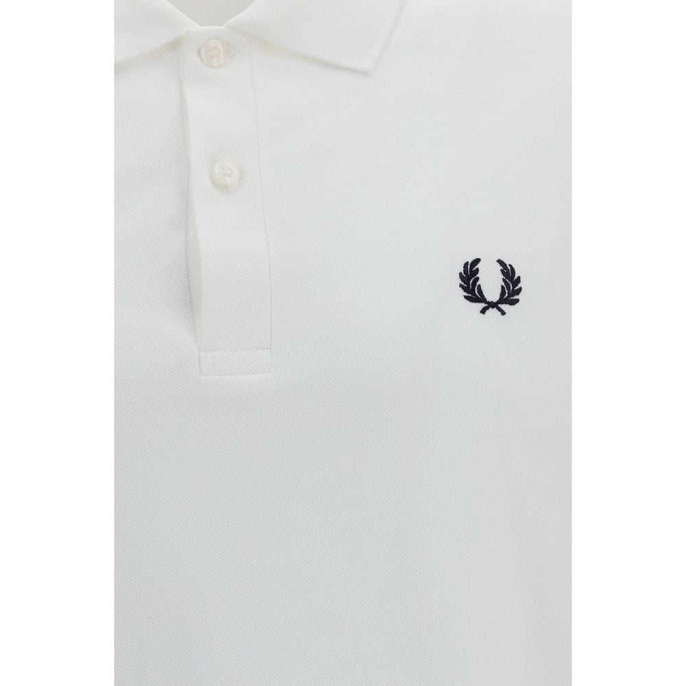 Polo Shirt by Fred Perry for men in cotton white presents a distinguished silhouette, showcasing a sophisticated and distinguished for a truly distinguished finish.