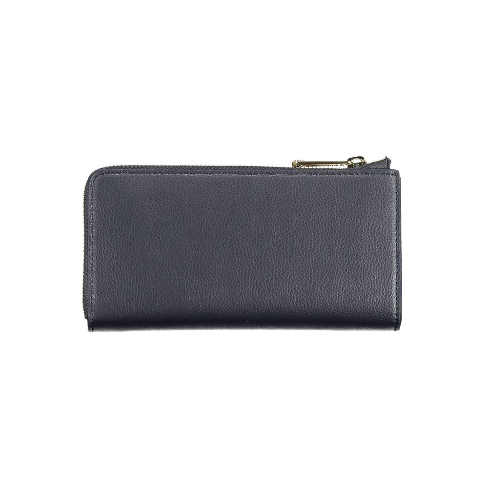Wallet by Tommy Hilfiger for women in polyurethane blue presents a streamlined silhouette, showcasing the sophisticated design of the Cambogia Polyurethane Wallet collection with functional coin-purse.