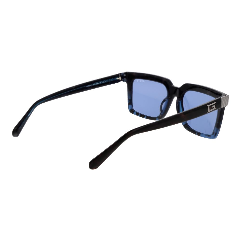 Sunglasses by Guess for men in brown features an ethereal rectangle full-rim frame design with brown coloured frame frames and non-polarized category-2-medium-tint lens for a ethereal finish.
