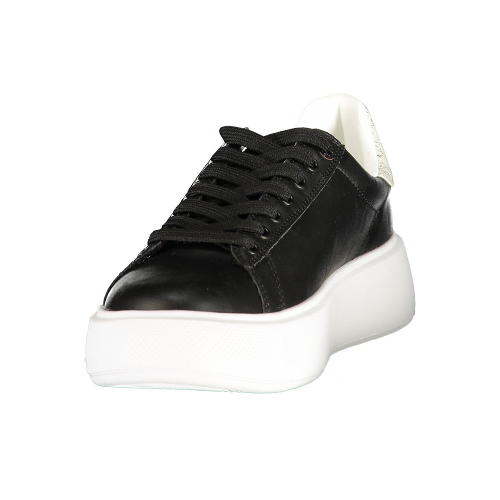Athletic Sneakers U.S. POLO ASSN. women polyester & polyurethane black, silver & signature featuring a avant-garde Women's Athletic Polyester & Polyurethane Sneakers design with a avant-garde athletic style for a refined finish.