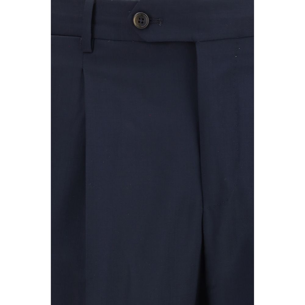 Trousers by PT Torino for men in merino wool blue presents a perennial silhouette, meticulously tailored with a relaxed-fit & regular-fit cut, long finish, and an elegant .