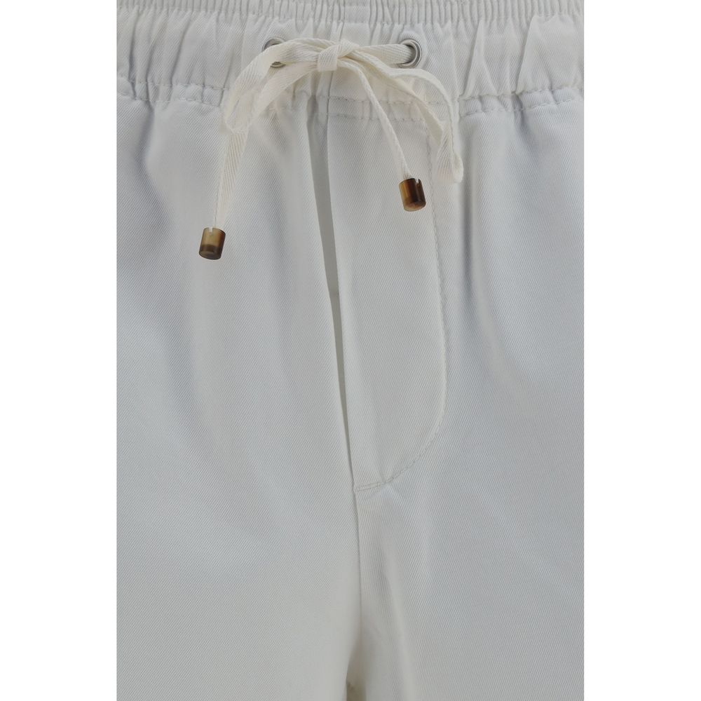 Bermuda Shorts by Brunello Cucinelli for men in cotton white showcases a on trend silhouette, featuring a tailored relaxed-fit & regular-fit with a classic short and sophisticated for a on trend finish.