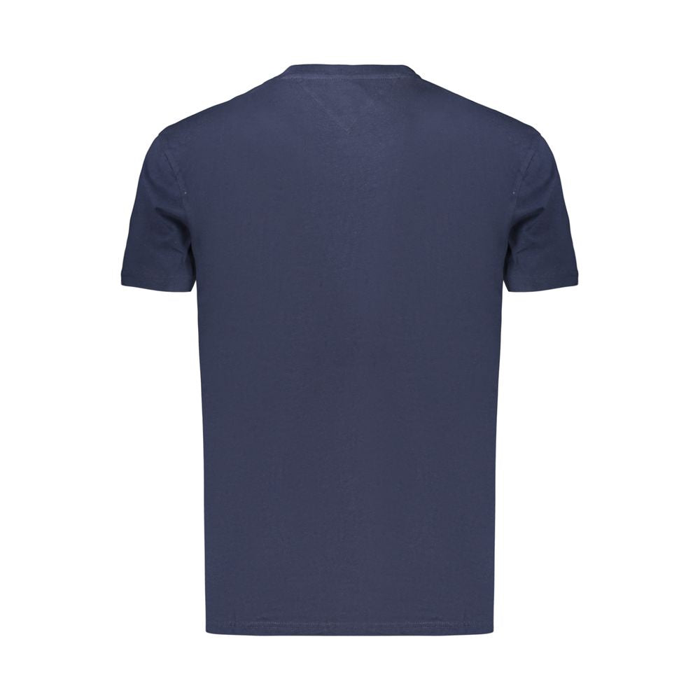 T-Shirt by Tommy Hilfiger for men in cotton blue & print features an edgy silhouette, meticulously detailed with a sophisticated and crew neckline for a truly edgy finish.