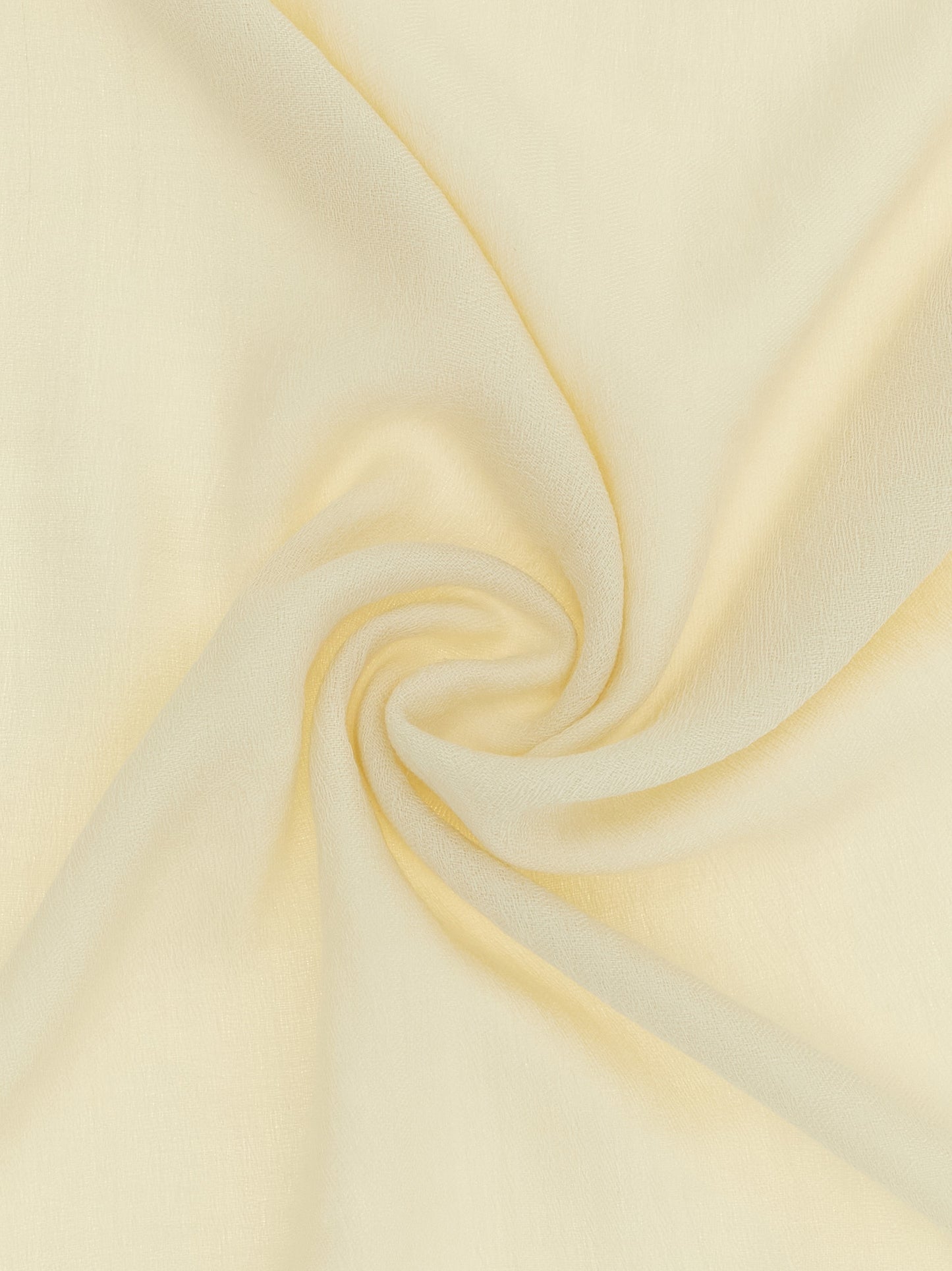 Scarf by Max Mara for women in wool & silk beige, patterned, paisley & jacquard presents a cosy silhouette, artfully capturing the sophisticated design and premium aesthetic of the Wool & Silk Stole Wrap Fringes Scarf.