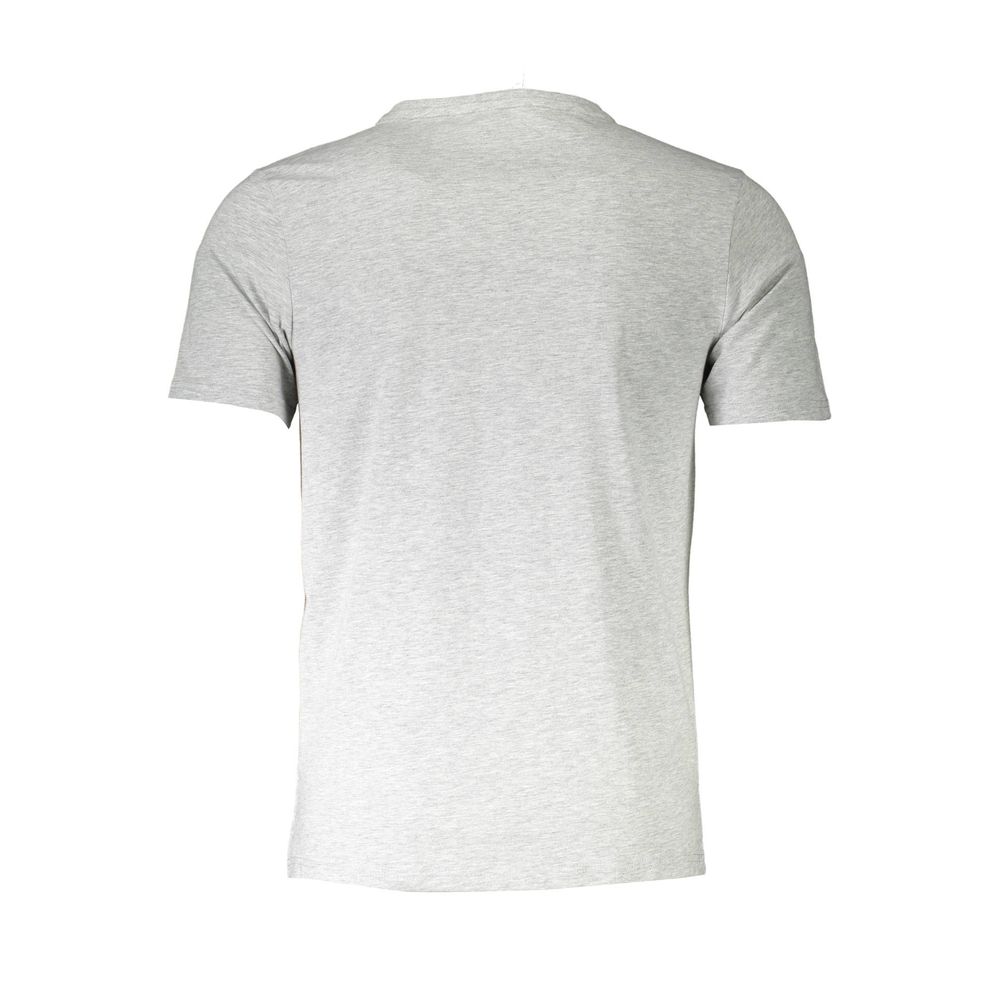 T-Shirt by Aeronautica Militare for men in stretch cotton gray showcases a chic silhouette, artfully detailed with a chic v-neck neckline and for a chic finish.