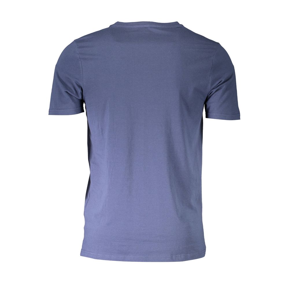 Activewear T-Shirt by Aeronautica Militare for men in stretch cotton blue features an contemporary design with , a length, and a contemporary v-neck neckline.