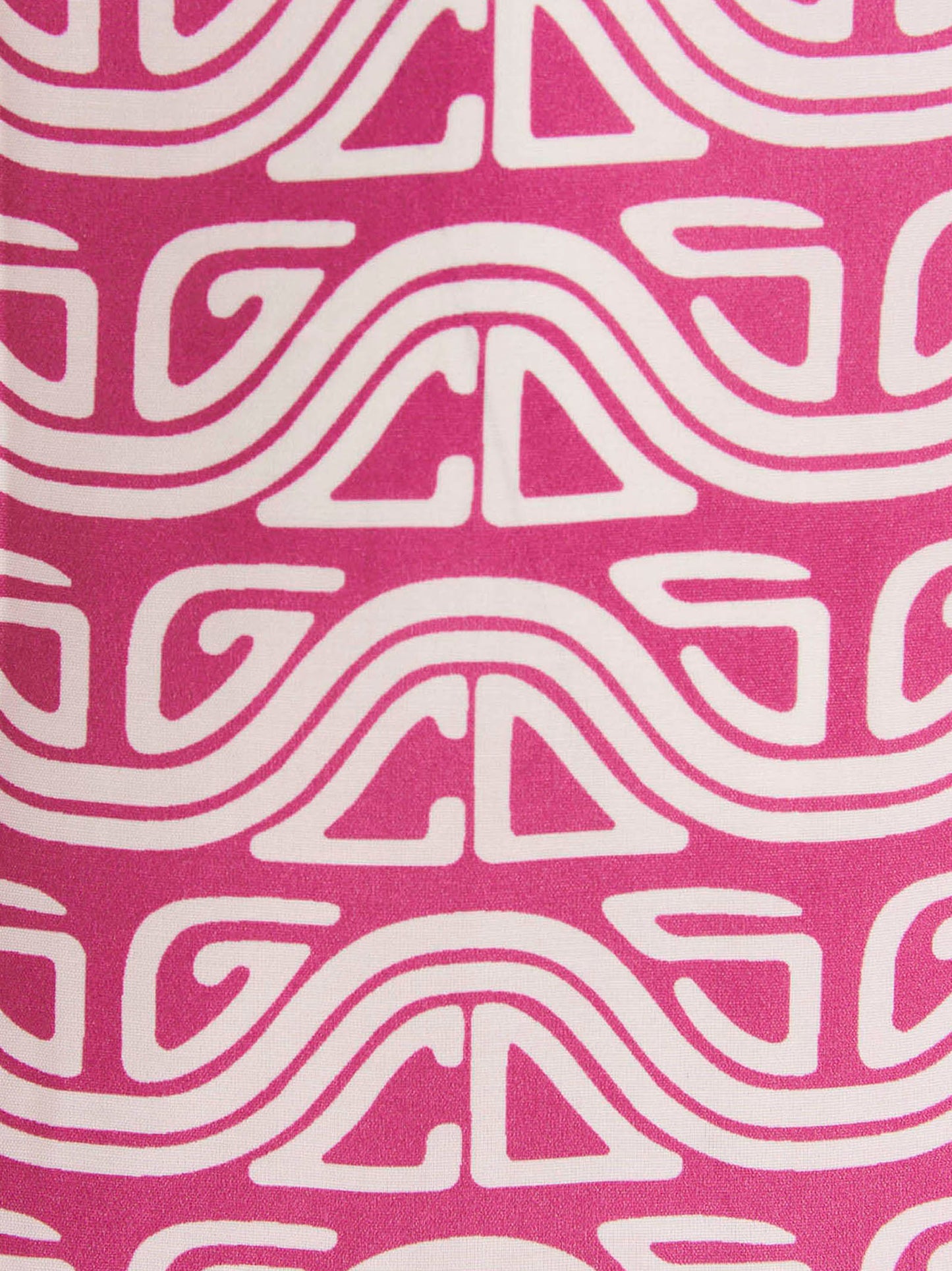 Shirt by GCDS for men in viscose fuchsia & print presents a discerning silhouette, showcasing a sophisticated and for a truly discerning finish.