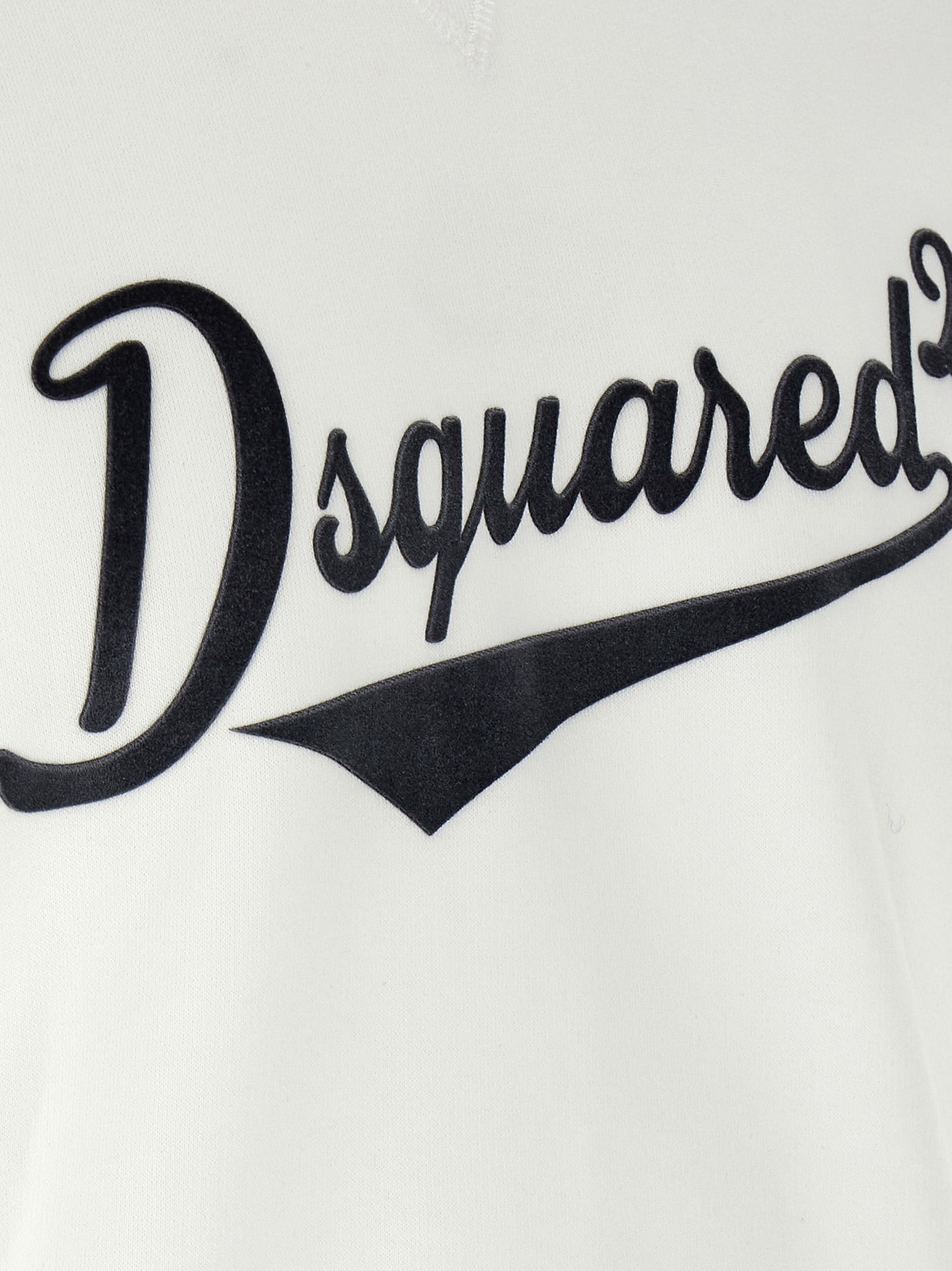 Sweatshirt by Dsquared² for men in velvet cotton white features an magnificent silhouette, showcasing a sophisticated and detail for a truly magnificent finish.