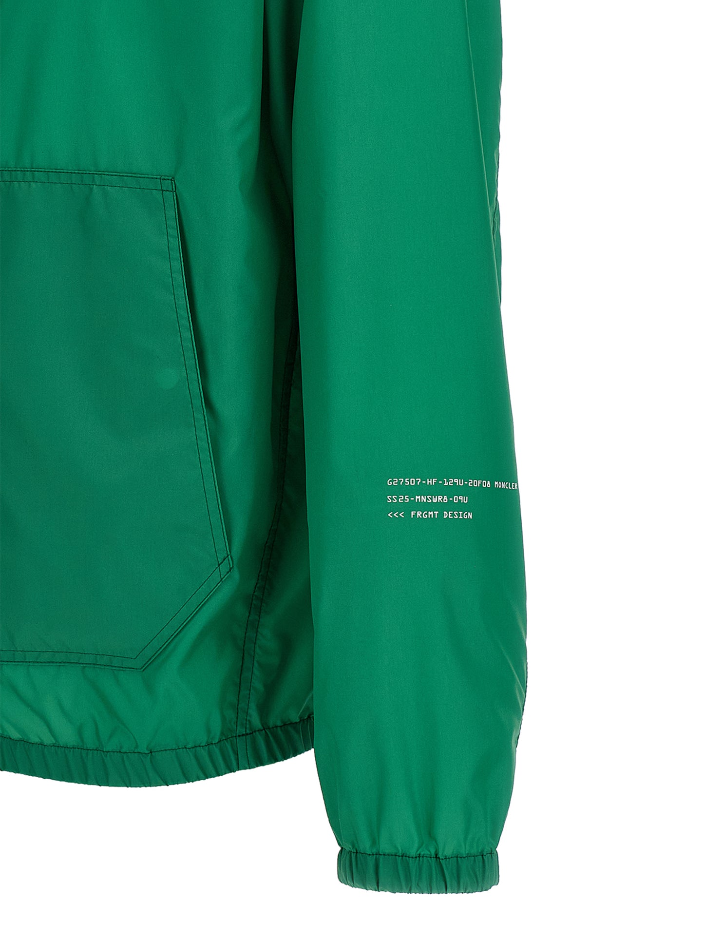 Bomber Jacket by MONCLER GENIUS for men in nylon & cotton bicolour, green & print showcases a bohemian silhouette, artfully detailed with a bohemian and signature for a truly bohemian finish.