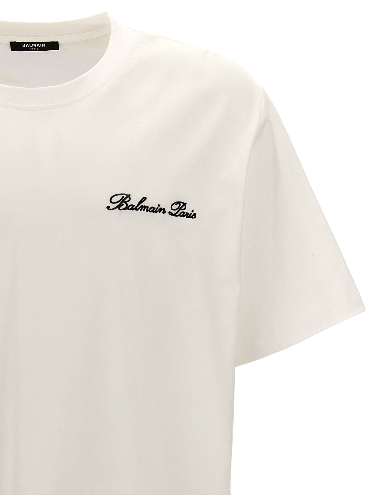 T-Shirt by Balmain for men in cotton bicolour, black, white & signature features an on trend silhouette, perfectly showcasing a on trend and for an elevated aesthetic.