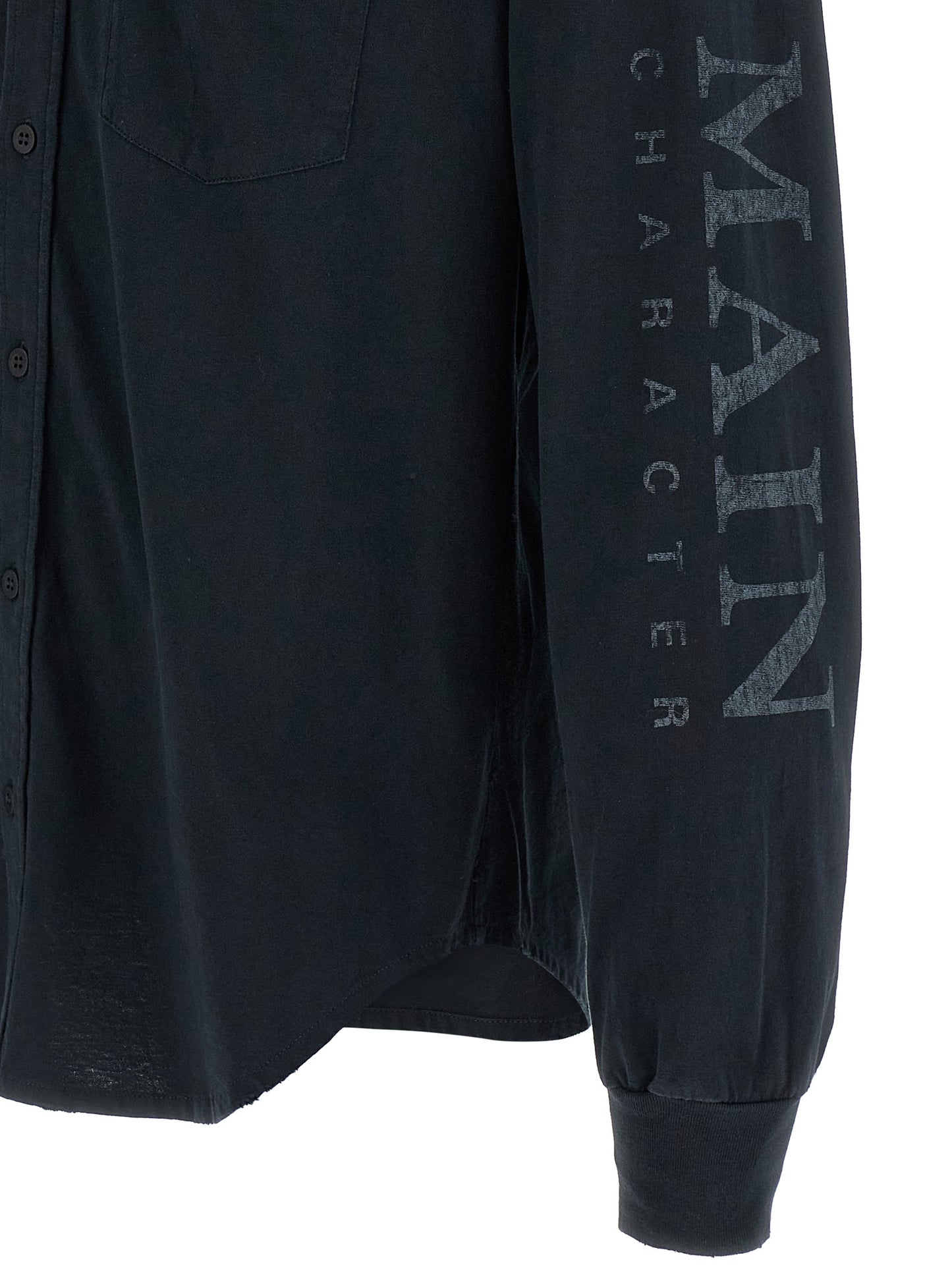 Shirt by Balenciaga for men in cotton black showcases a sublime silhouette, artfully detailed with a sublime and for a sophisticated, sublime finish.