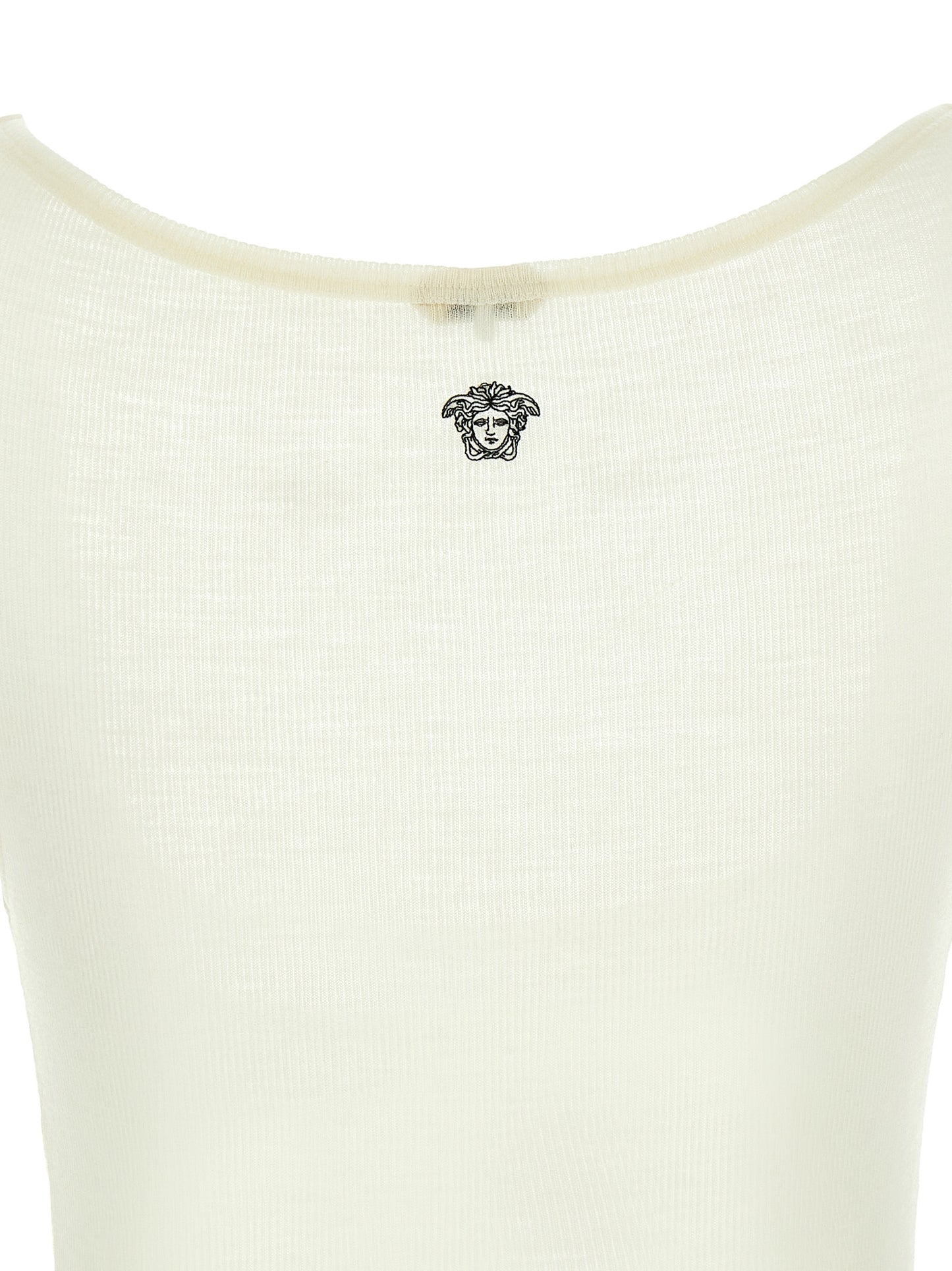T-Shirt by Versace for women in virgin wool white features a plush silhouette, showcasing a sophisticated and for a truly plush finish.