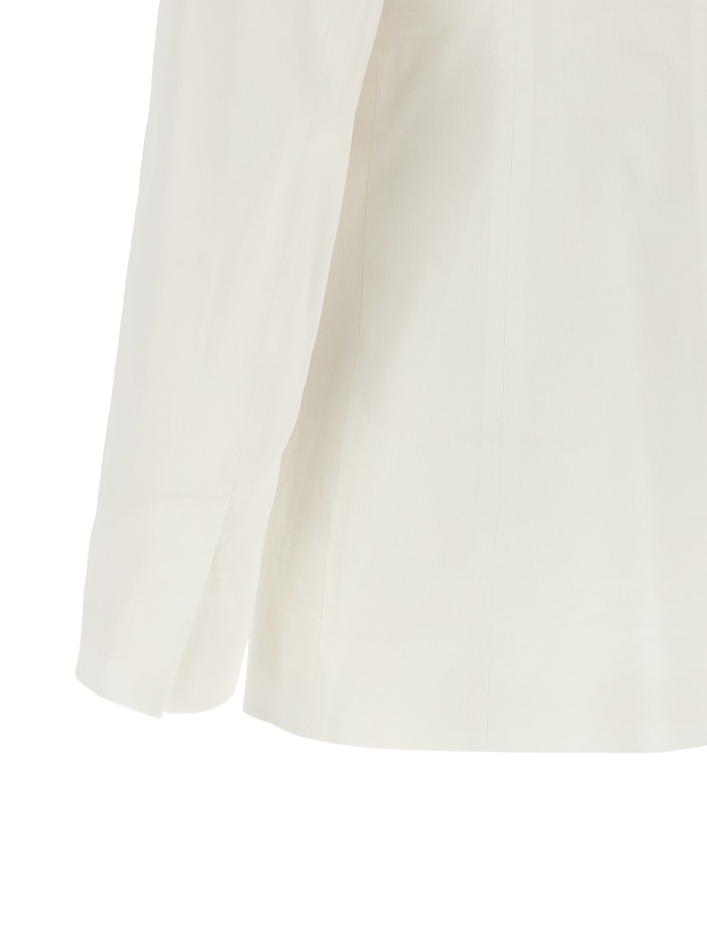Blazer by PINKO for women in linen cotton & viscose horn & white presents a distinguished silhouette, detailed with a distinguished and distinctive for a truly sophisticated finish.
