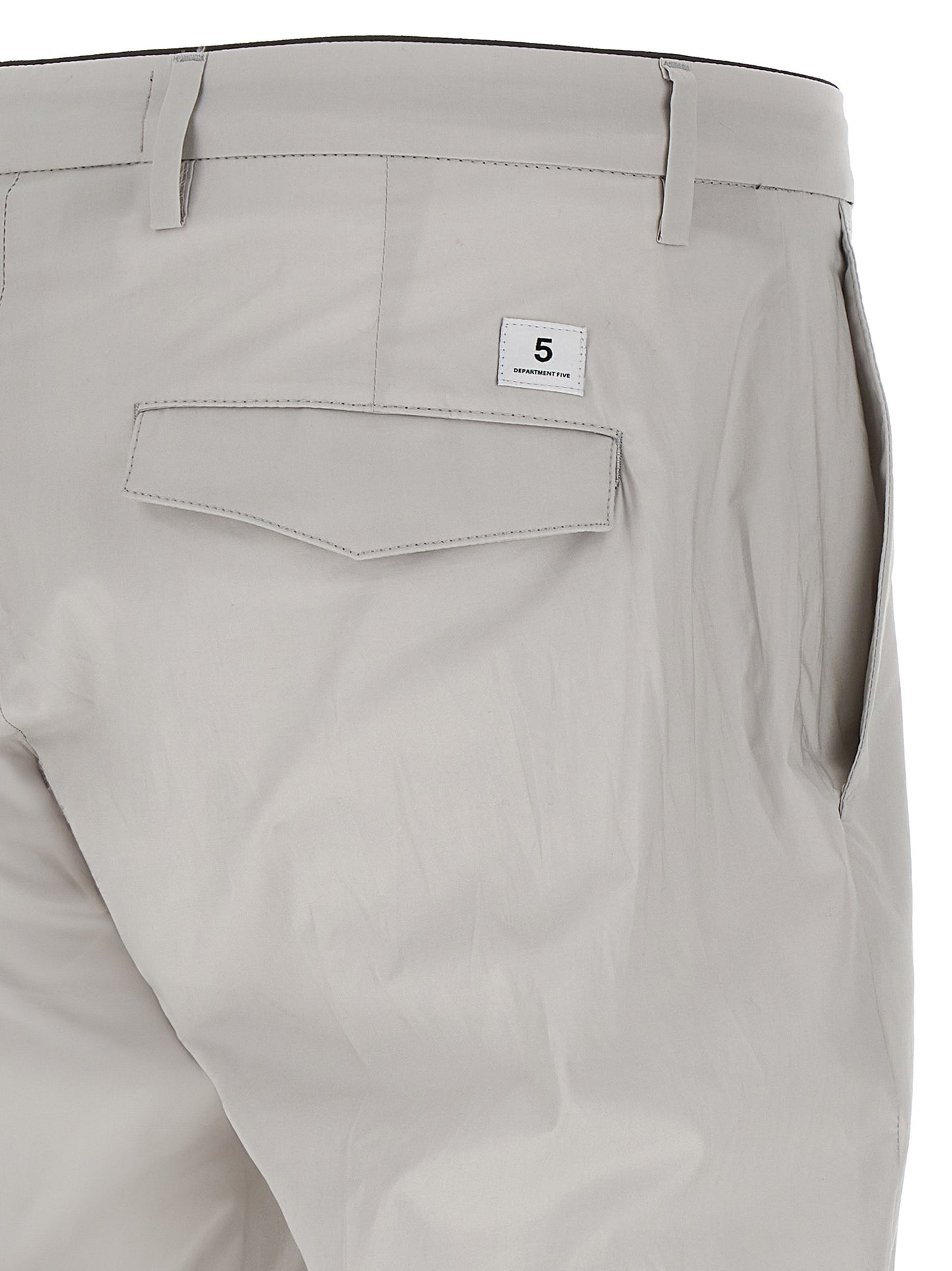 Trousers by Department 5 for men in stretch cotton gray presents a perennial silhouette, meticulously tailored with a cropped cut, cropped finish, and an elegant .