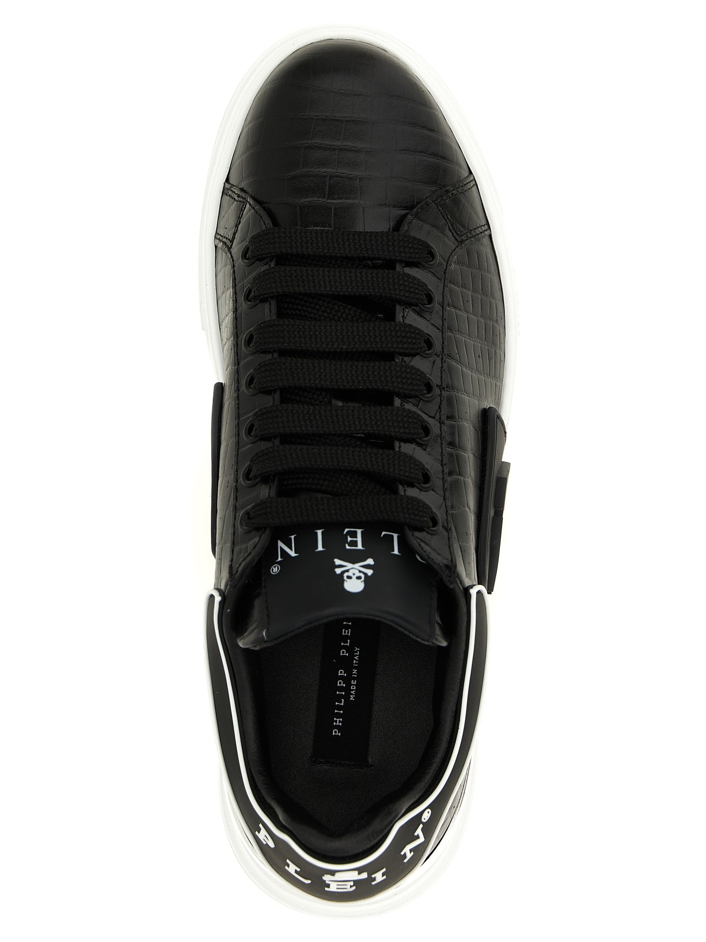 Sneakers by Philipp Plein for men in cowhide & crocodile skin leather black & print presents a impeccable silhouette as Waves Men's Low Top Cowhide & Crocodile Skin Leather Sneakers, expertly defined by a impeccable low-top style for a impeccable, high-fashion look.