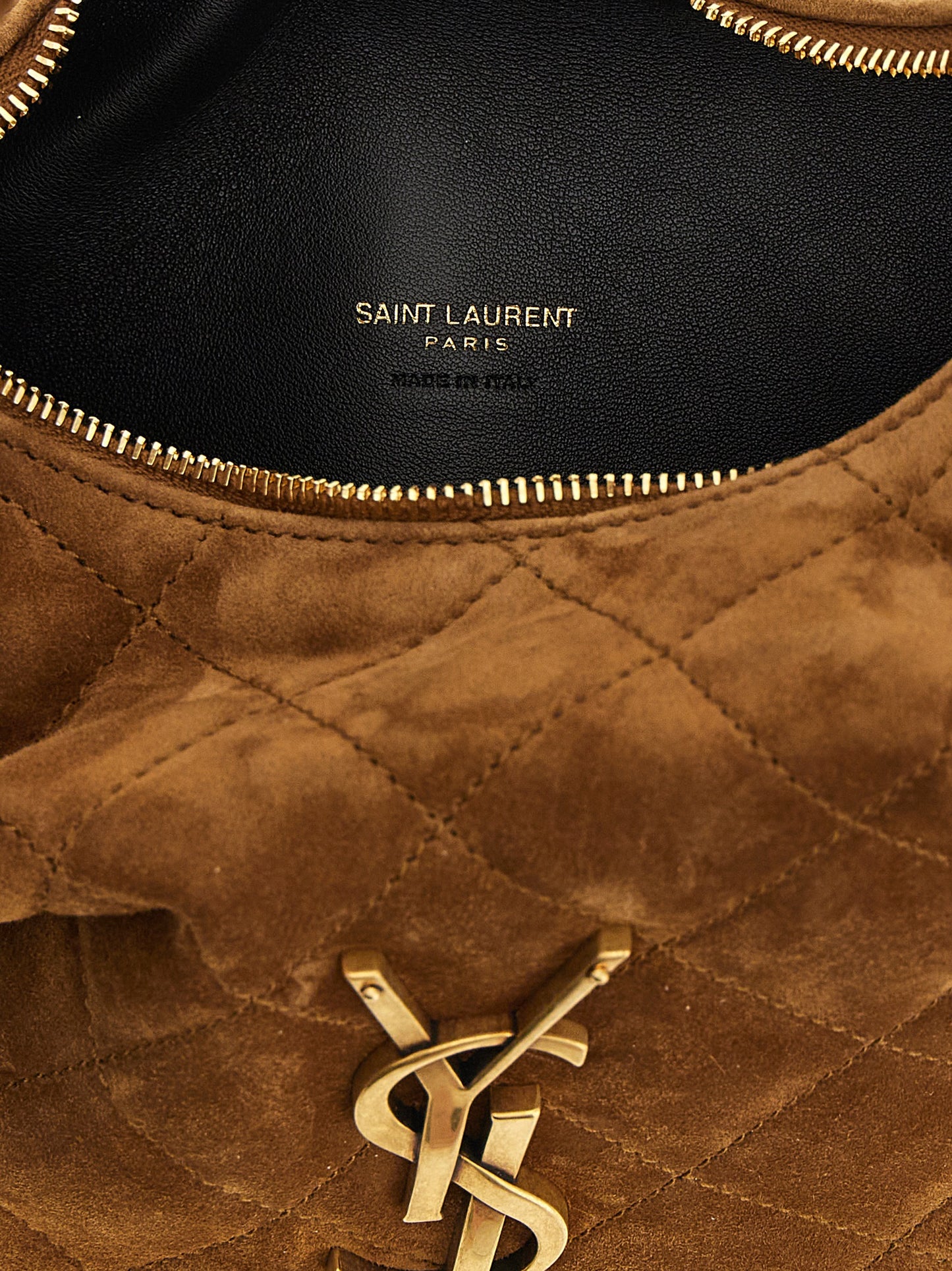 Quilted Handbag by Saint Laurent for women in calfskin leather brown & signature presents a ornamental silhouette, showcasing a secure zipper, ample , and versatile handle for a ornamental finish.