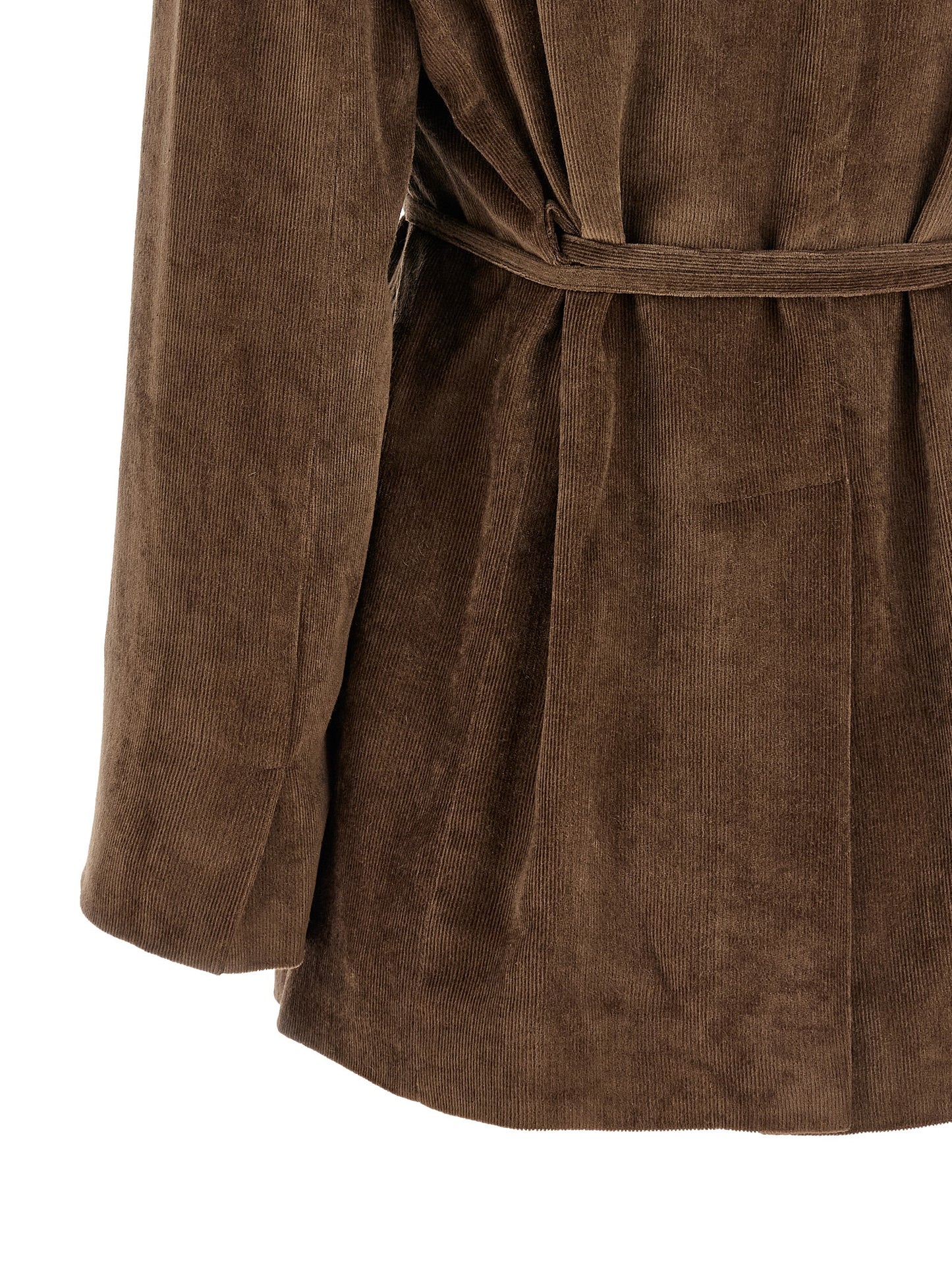 Blazer by Brunello Cucinelli for women in cashmere viscose velvet brown presents a distinguished silhouette, detailed with a distinguished and distinctive for a truly sophisticated finish.