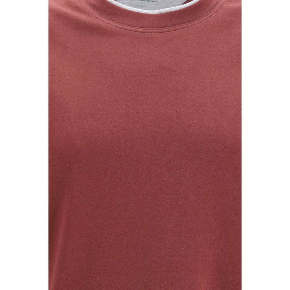 T-Shirt by Brunello Cucinelli for men in cotton bordeaux & patterned showcases a fashionable silhouette, elegantly detailed with a fashionable and for a sophisticated, high-fashion look.