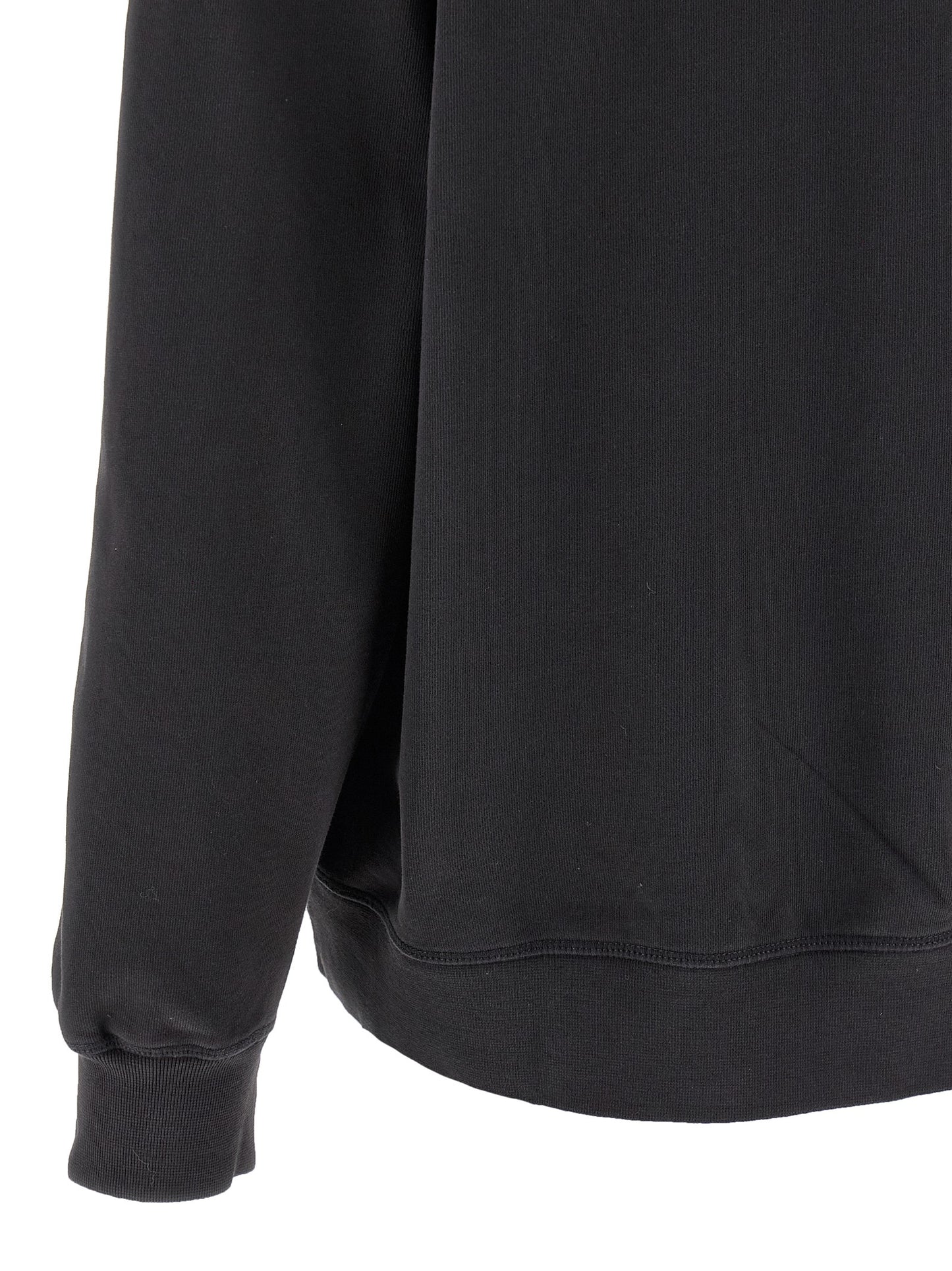 Sweatshirt Hoodie by Ganni for women in plush organic cotton cherry, gray & print features a edgy silhouette, detailed with a edgy and for a refined finish.