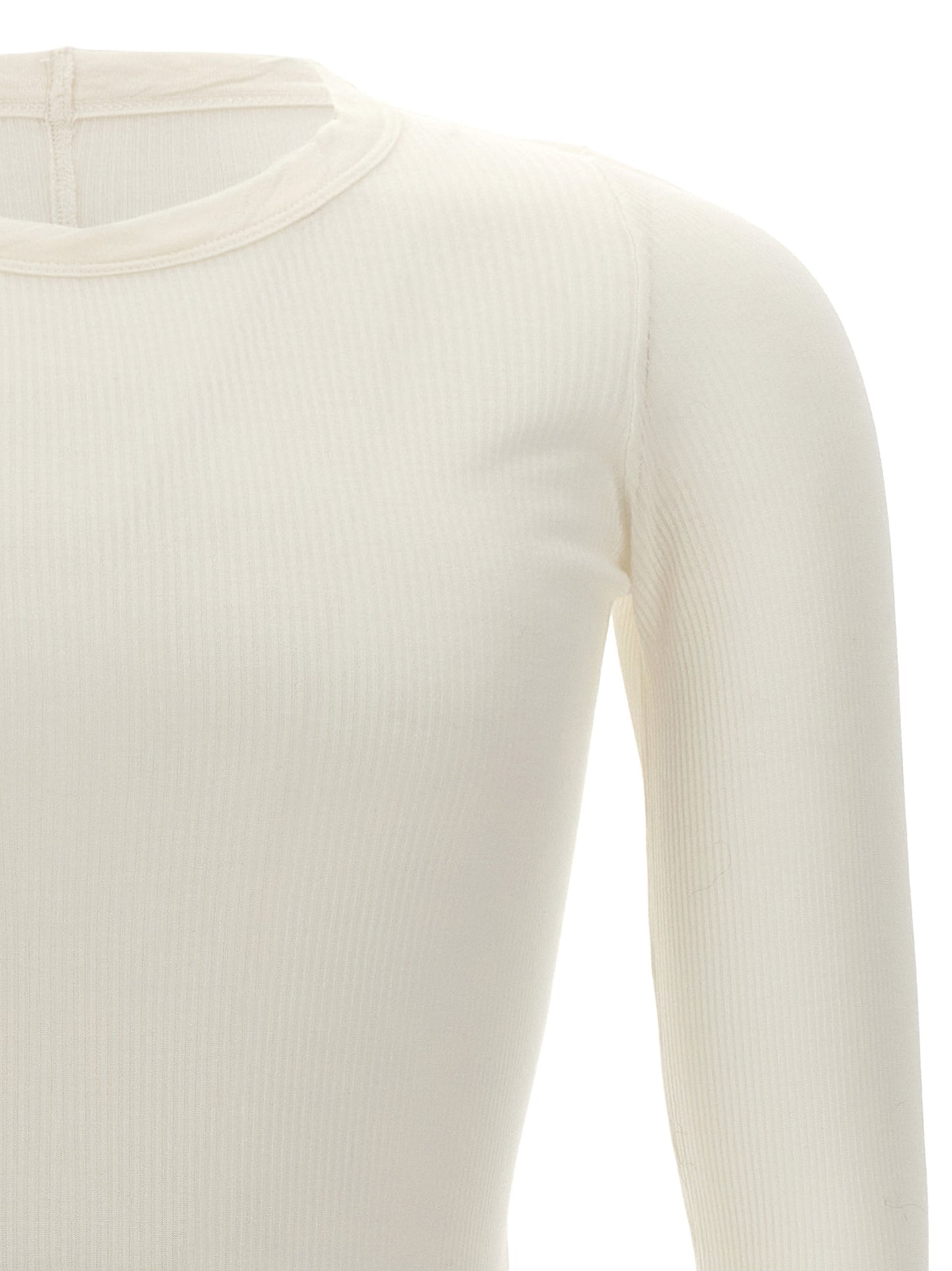 T-Shirt by Rick Owens for men in silk & viscose white showcases a fashionable silhouette, elegantly detailed with a fashionable and for a sophisticated, high-fashion look.
