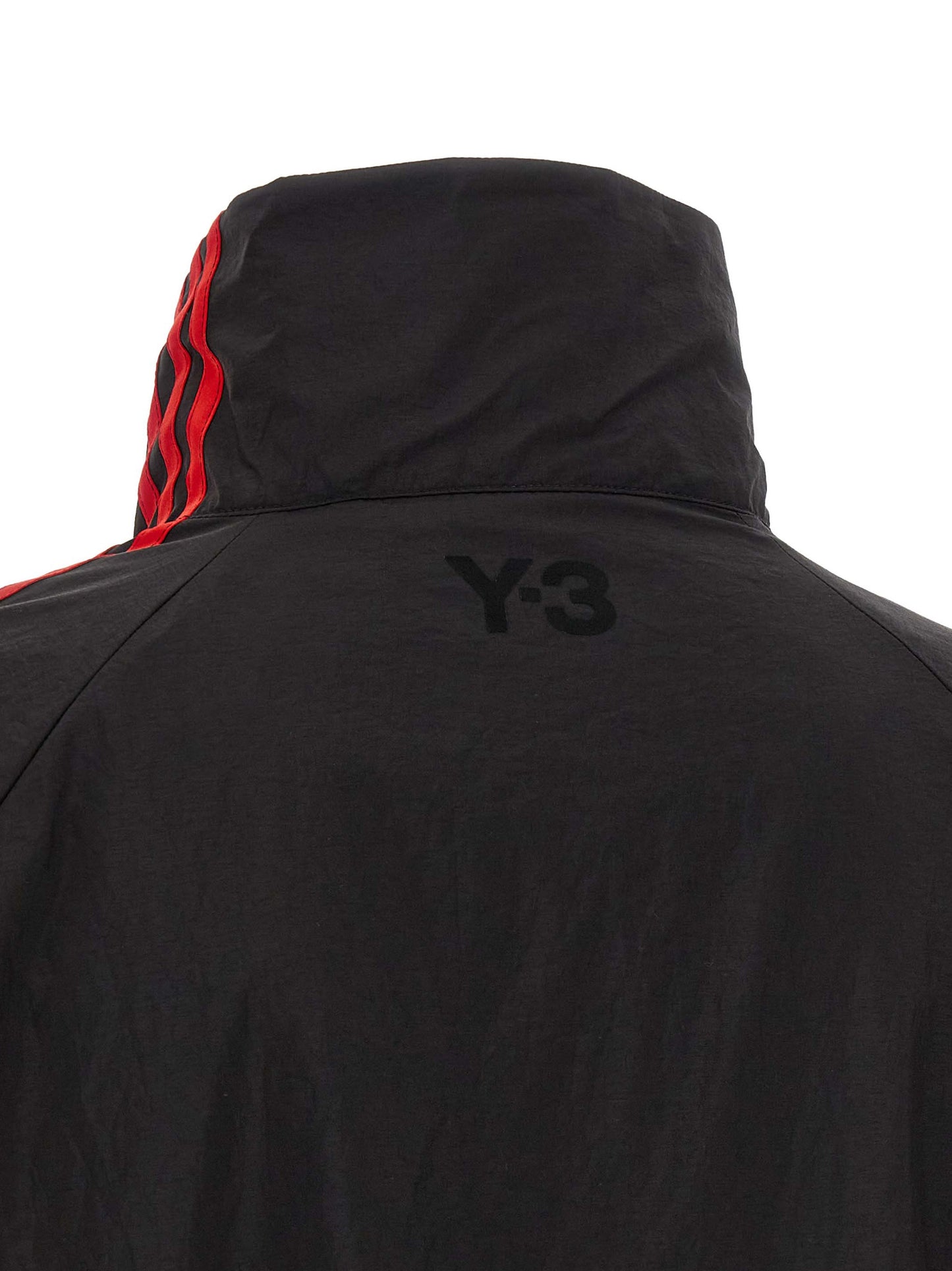 Sweatshirt by Y-3 for men in polyamide gradient, black, red, signature & striped features an exquisite silhouette, showcasing and details for a exquisite look.