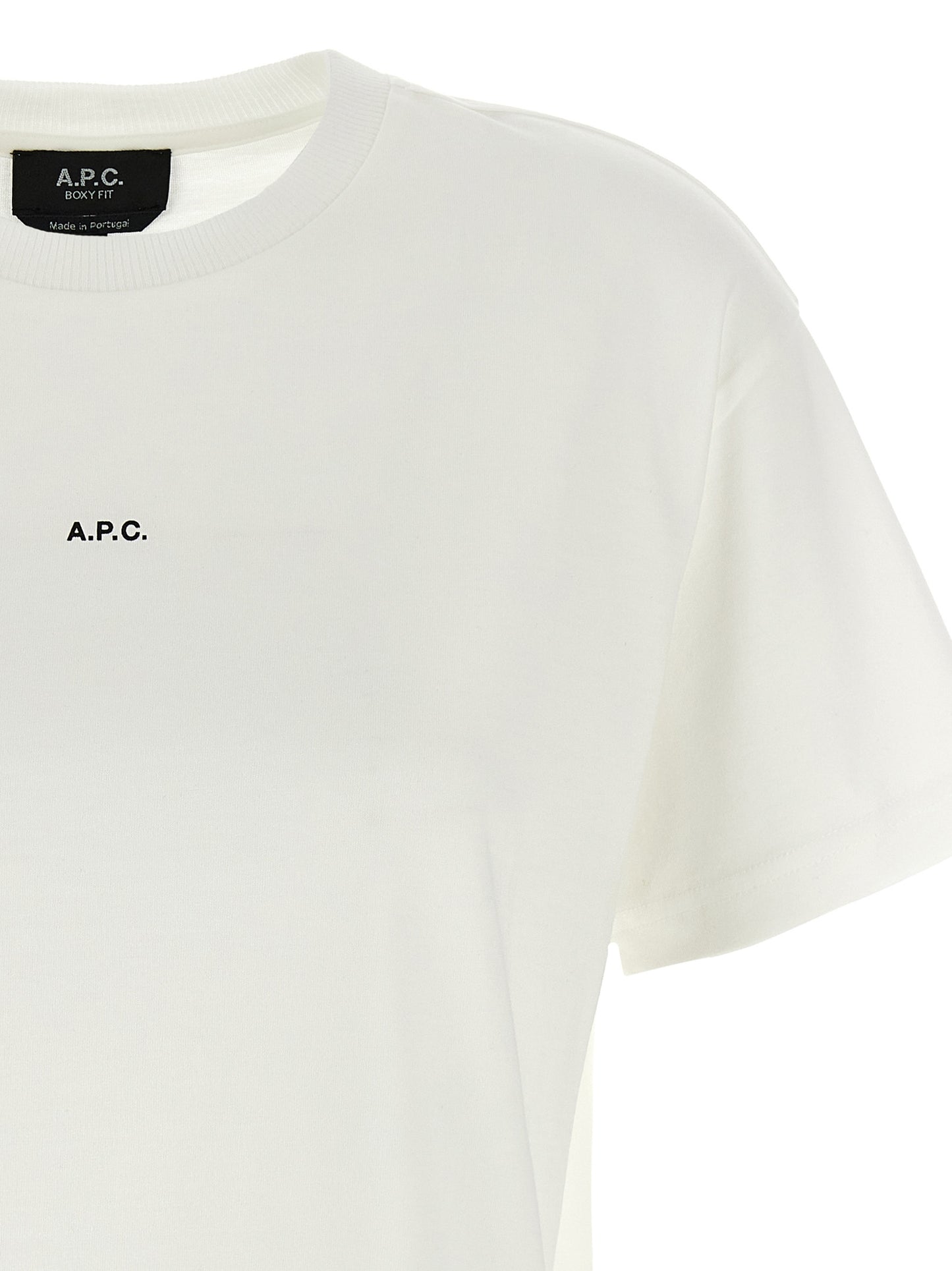 T-Shirt by A.P.C. for women in organic cotton bicolour, black, white & print features an on trend silhouette, perfectly showcasing a on trend and for an elevated aesthetic.