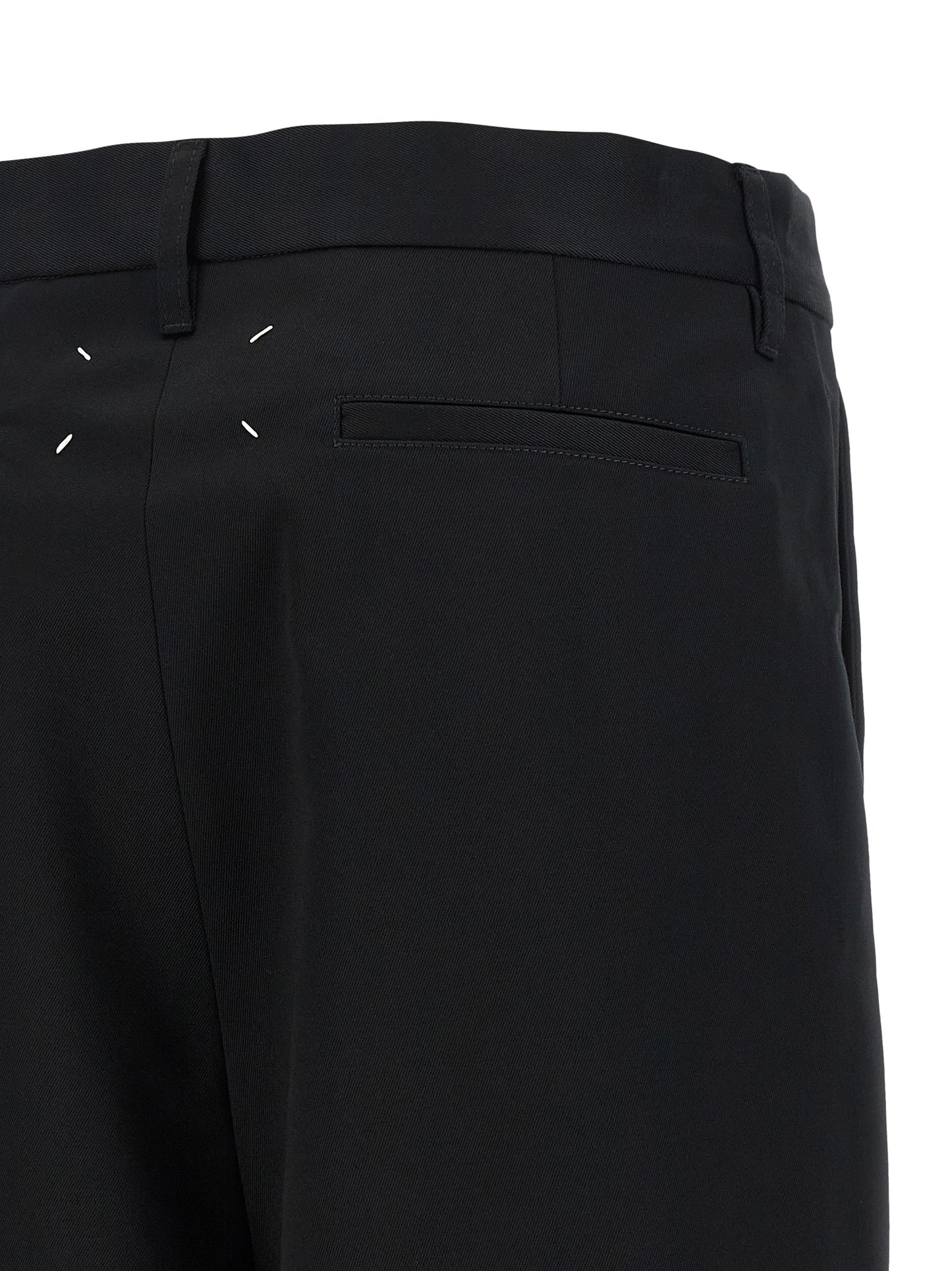 Maison Margiela Four Stitches Women's Flared Wide Cotton Bermuda Shorts - Black Signature