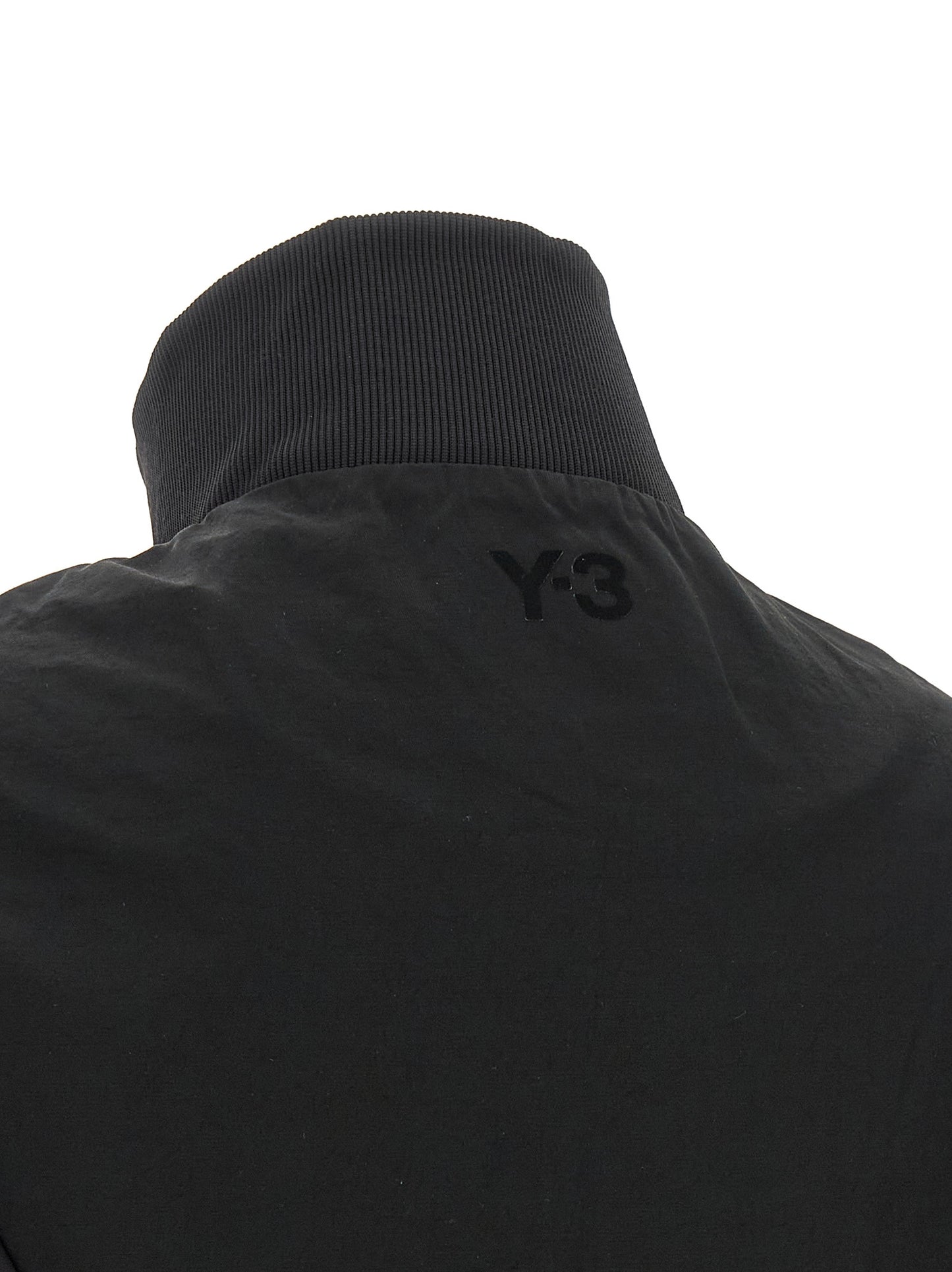 Activewear Sweatshirt by Y-3 for women in polyamide twill gradient, black & striped features an contemporary silhouette with , refined detailing, and an contemporary for a sophisticated performance look.