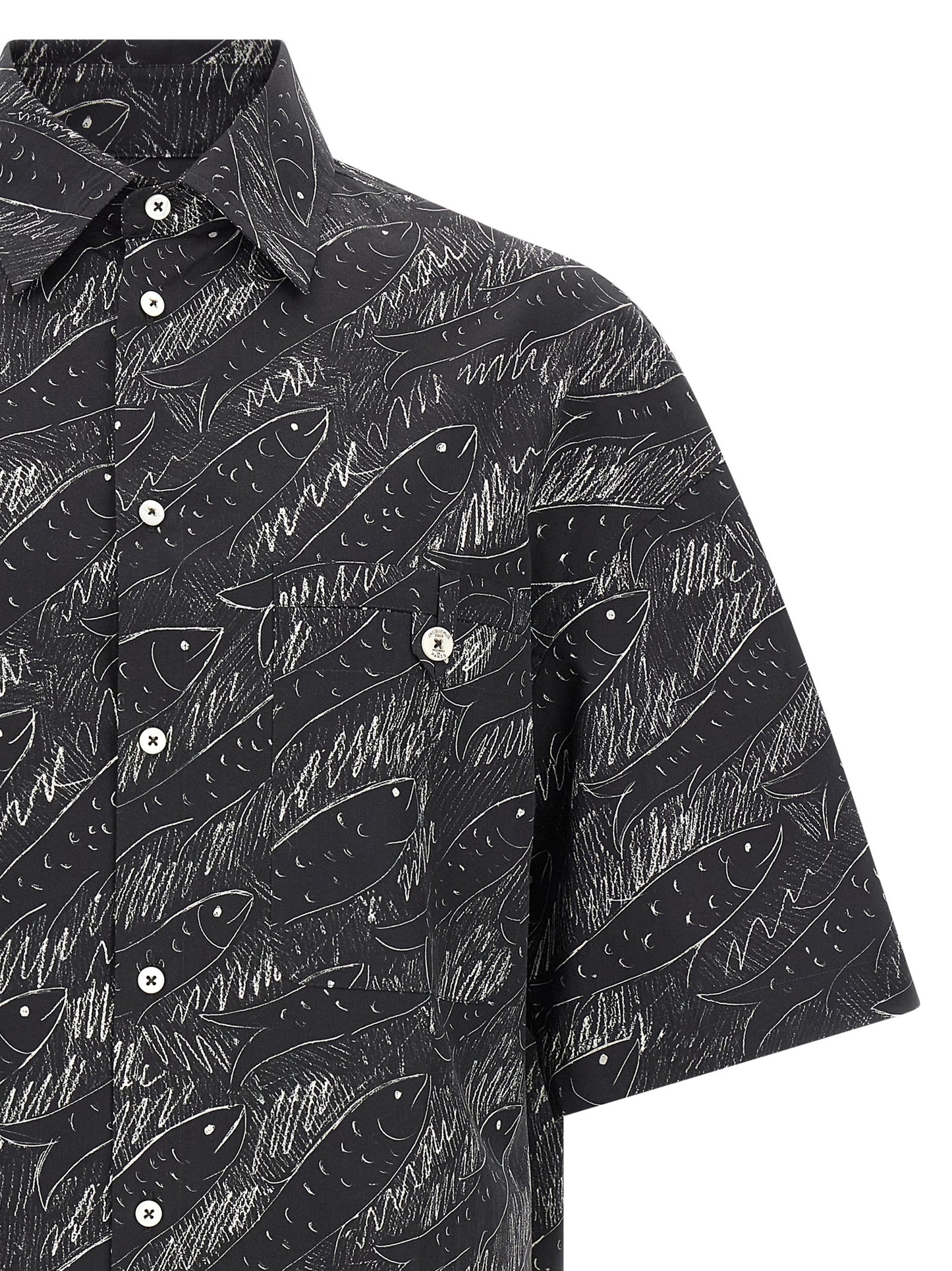 Shirt by Jacquemus for men in cotton black, pearl, signature & print showcases a sharp silhouette, elegantly detailed with a sharp and sharp .