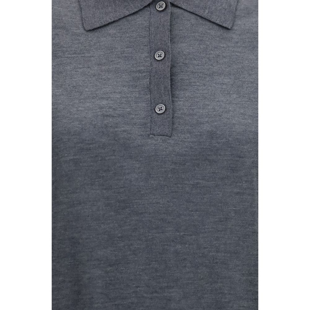 This Polo Shirt by Loulou De Saison for women in cashmere & capra leather gray presents a flawless silhouette, showcasing flawless detailing and a refined crew neckline for a truly flawless aesthetic.