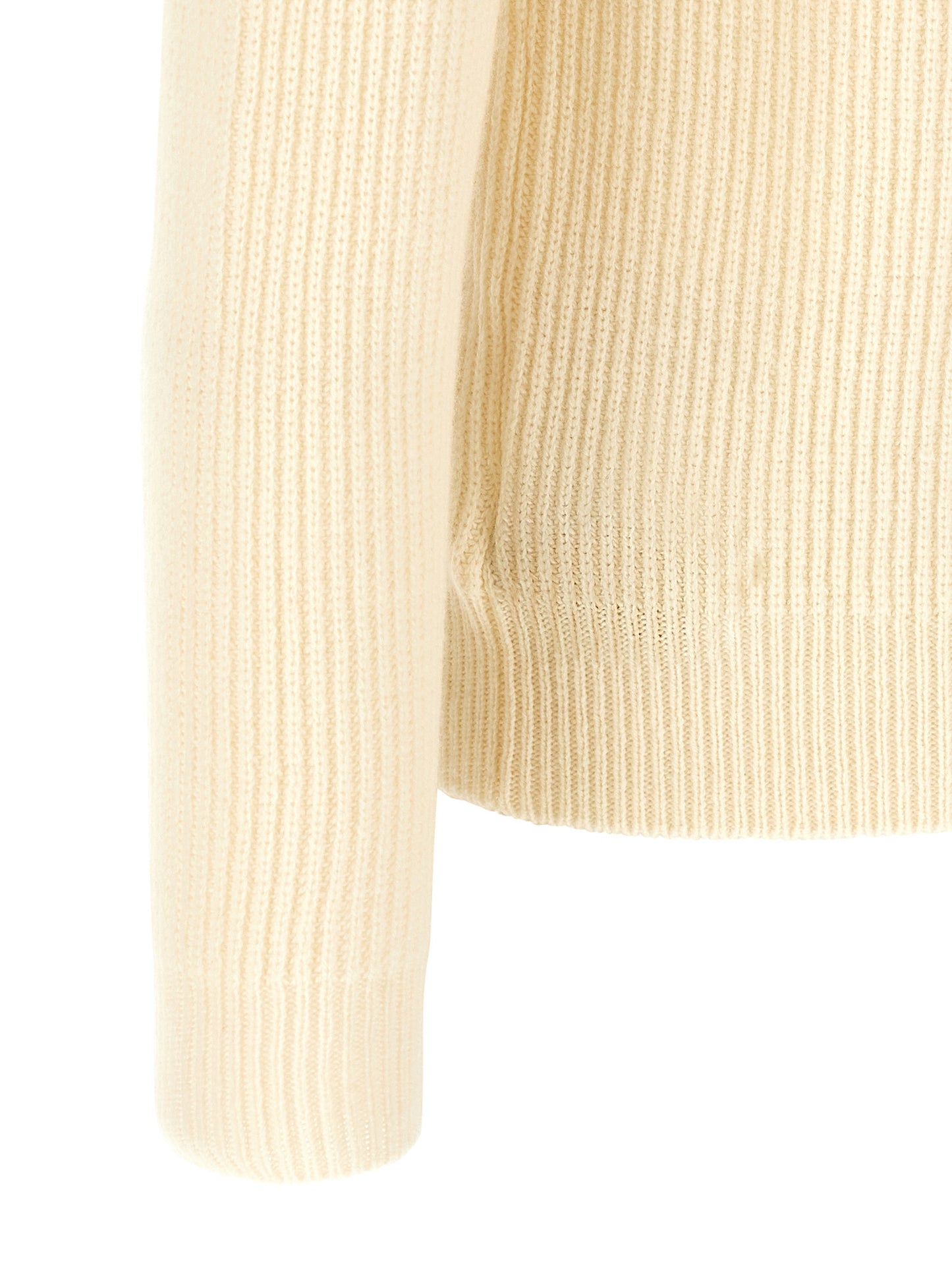 Cardigan by ZANONE for men in virgin wool cream & white features a nuanced silhouette with a refined crew neckline and nuanced detailing for a sophisticated look.