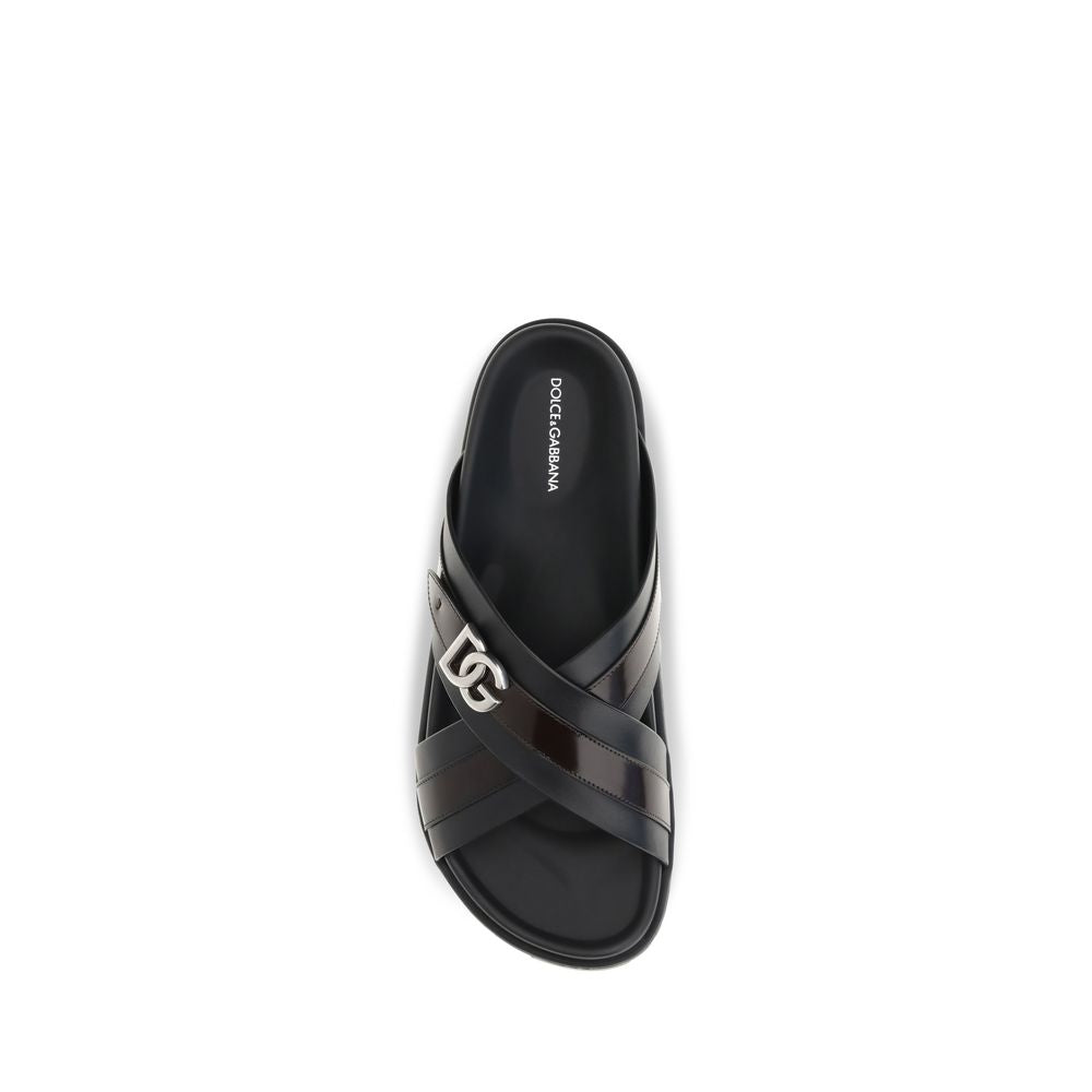 Slider Sandals by Dolce & Gabbana for men in bos taurus calf leather black & palladium features an statuesque Men's Bos Taurus Calf Leather Slider Sandals silhouette with a refined and elegant .