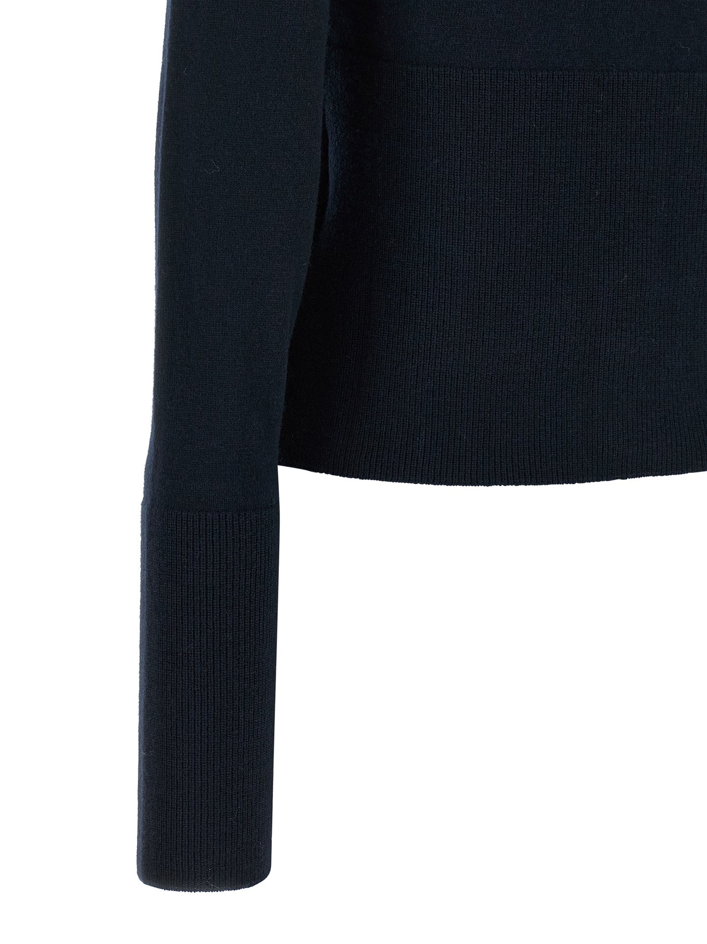 Cardigan by Chloé for women in wool navy showcases a captivating silhouette, artfully detailed with a captivating and for a truly sophisticated captivating look.