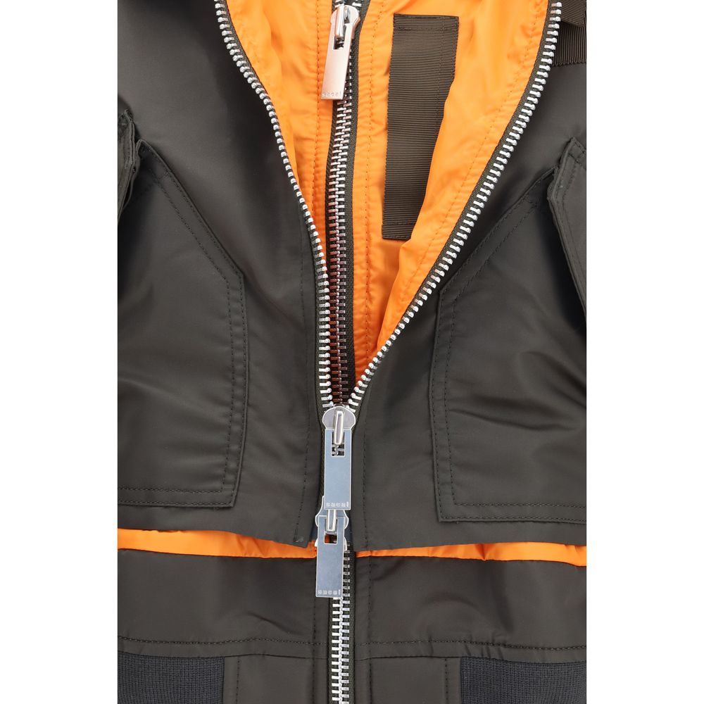 Bomber Jacket by Sacai for women in nylon twill bicolour showcases a bohemian silhouette, artfully detailed with a bohemian and signature pockets for a truly bohemian finish.