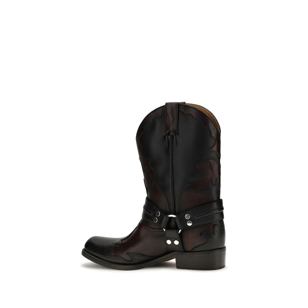 Low-Heel Cowboy Strap Boots by Versace for men in bos taurus calf leather black showcases a impeccable silhouette as Medusa Men's Bos Taurus Calf Leather Low-Heel Cowboy Strap Boots, artfully defined by a impeccable 3-cm-heel low-heel and a impeccable .