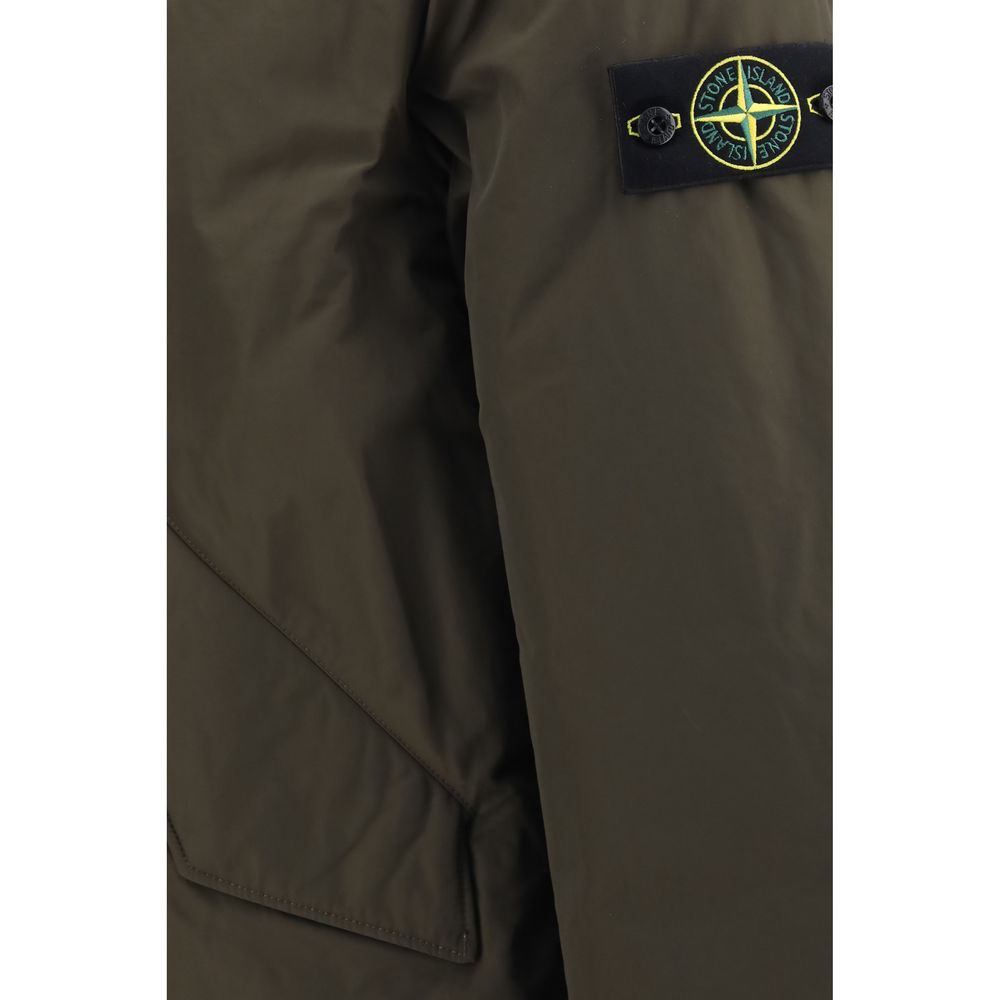 Hooded Windbreaker Jacket by Stone Island for men in polyamide polyester twill bicolour & signature features an magnificent silhouette, showcasing the sophisticated and functional pockets, hooded, insulated & windproof for a premium, magnificent look.