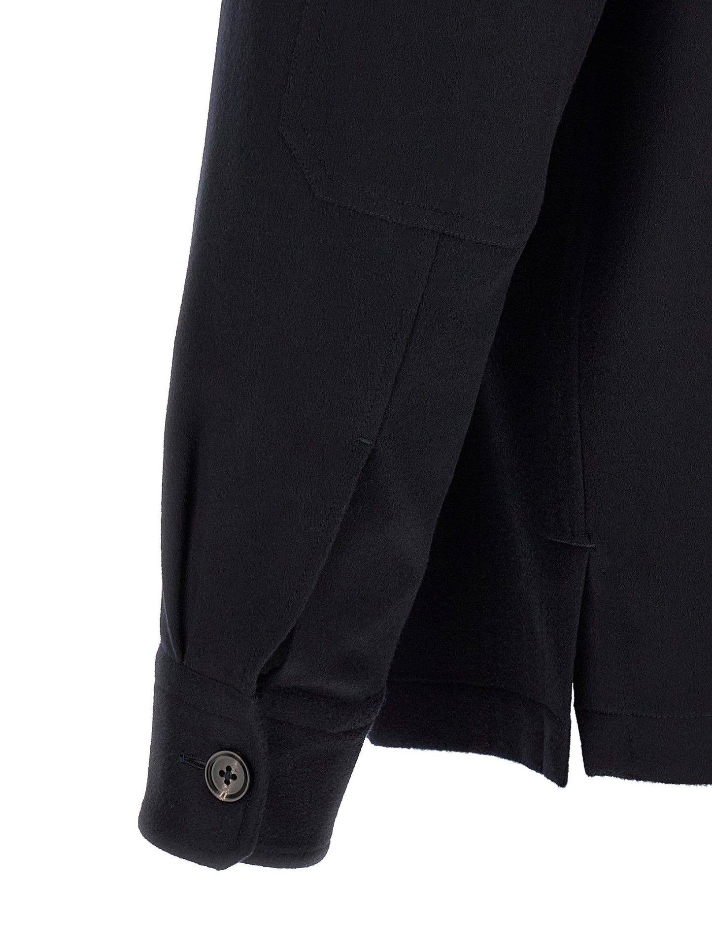 Overshirt by ZEGNA for men in cashmere dark-blue presents a discerning silhouette, showcasing a sophisticated and for a truly discerning finish.